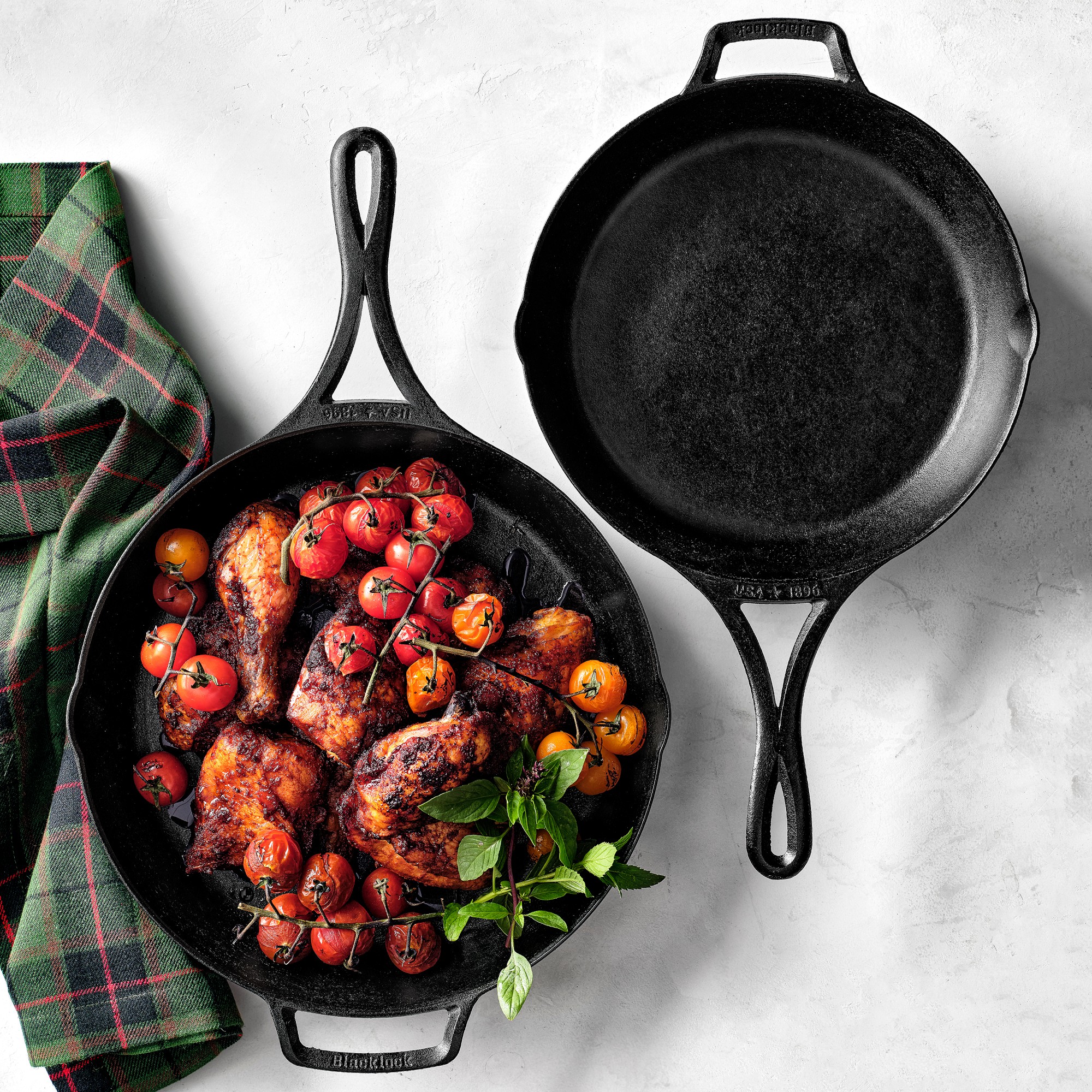 Lodge Blacklock Triple Seasoned Cast Iron Skillet Set