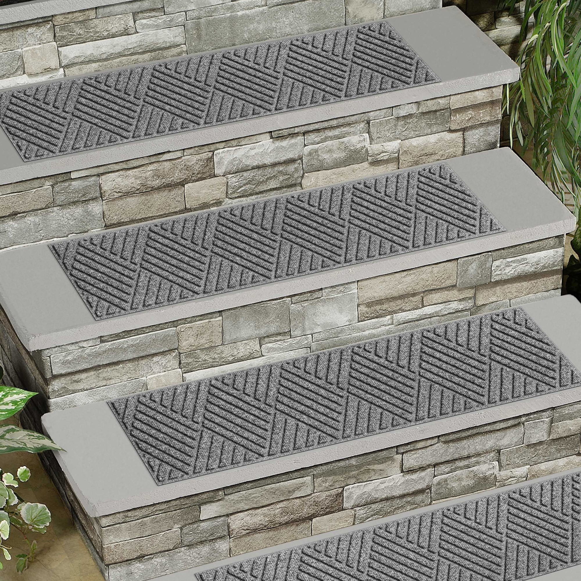Waterhog Diamonds Commercial Grade Indoor/Outdoor Stair Treads, Set of 4