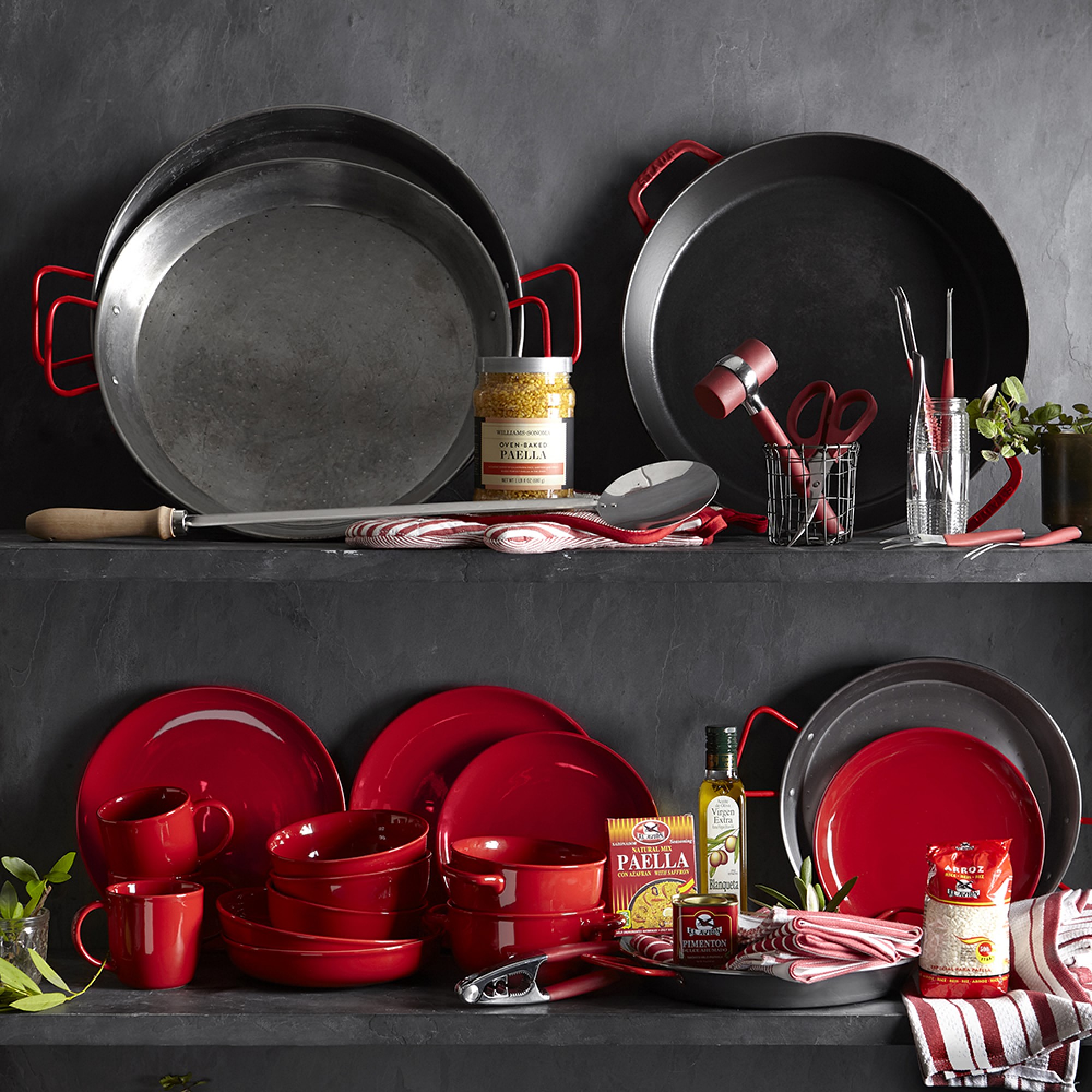 Staub Enameled Cast Iron Paella Pan