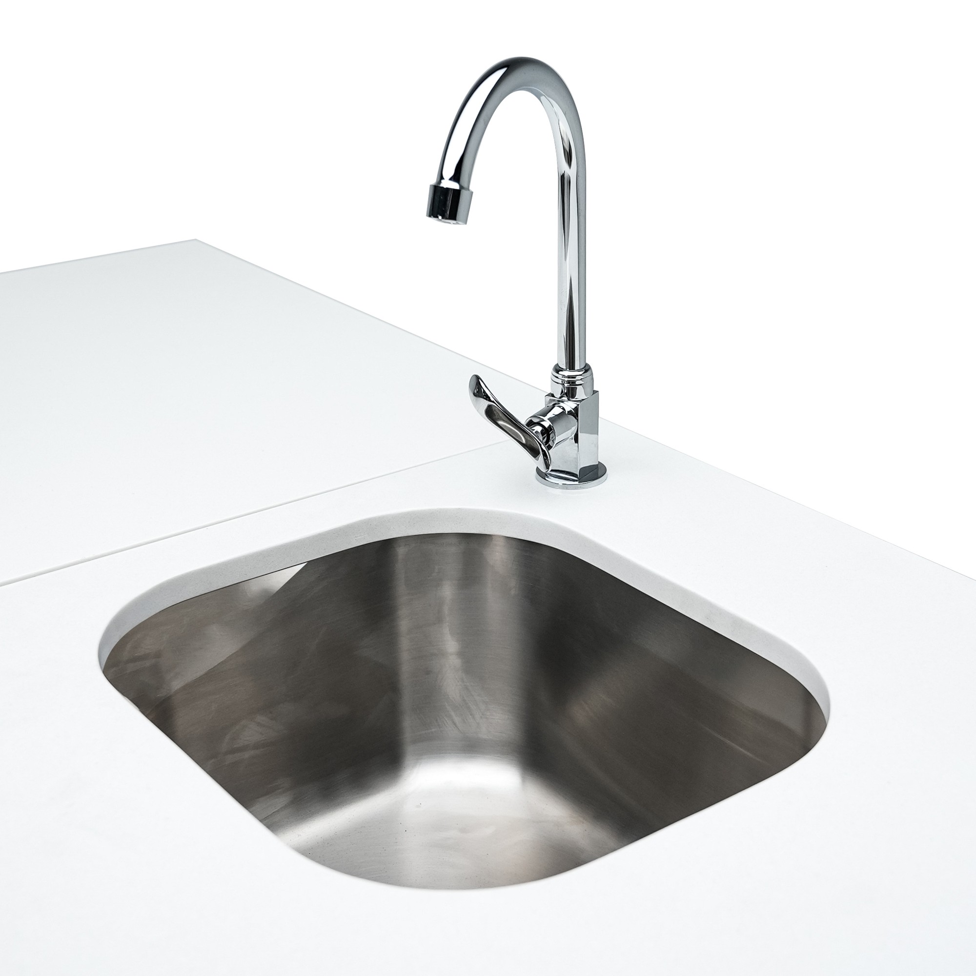 Mont Alpi 805 Deluxe Island with Beverage Center, Fridge, & Corner Module