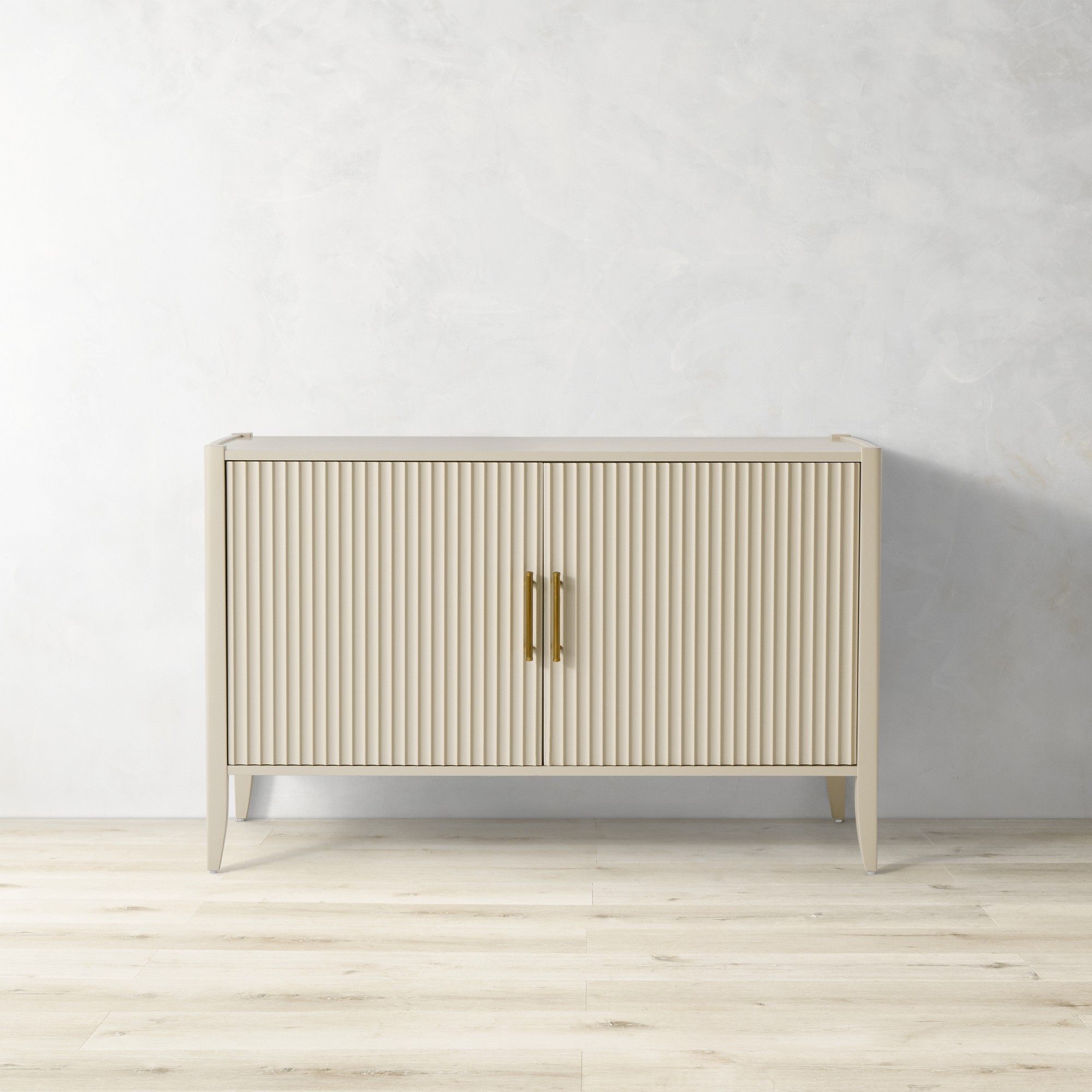 Lewis Media Console (51