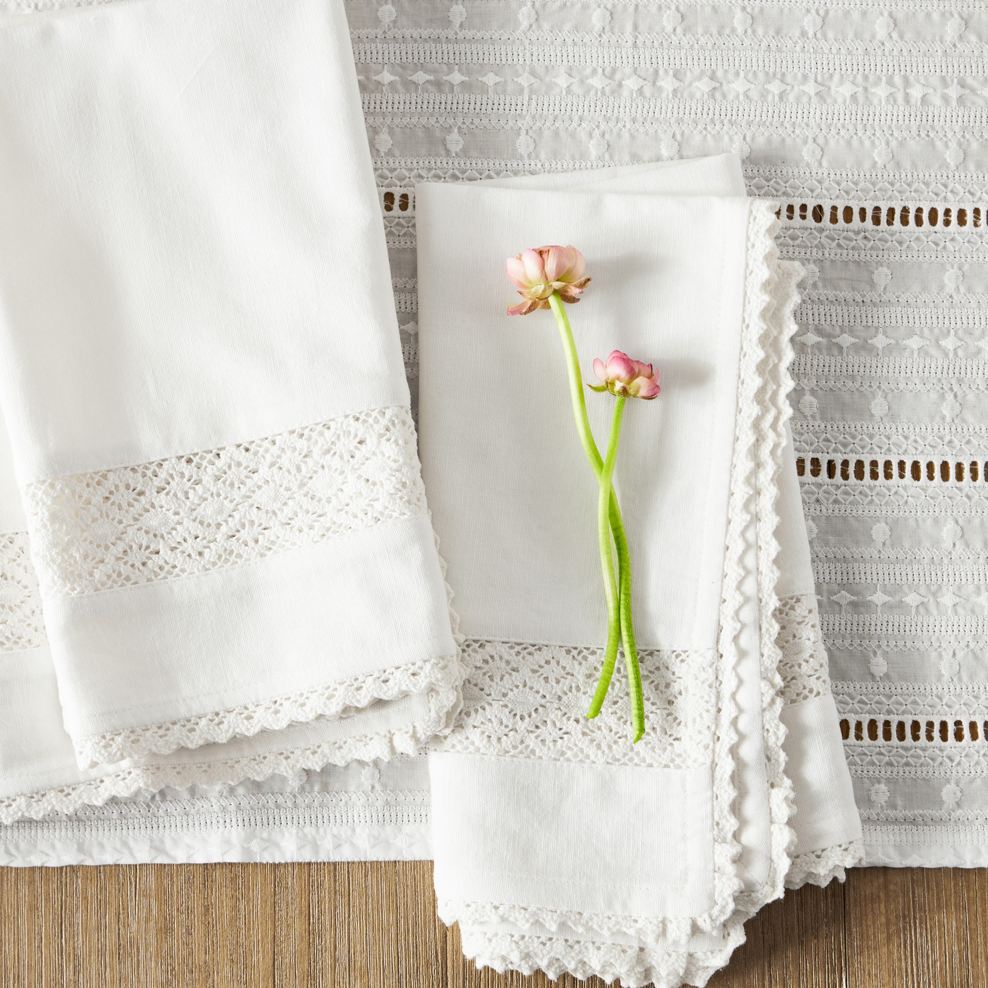 Crotchet Inset Napkins, Set of 4