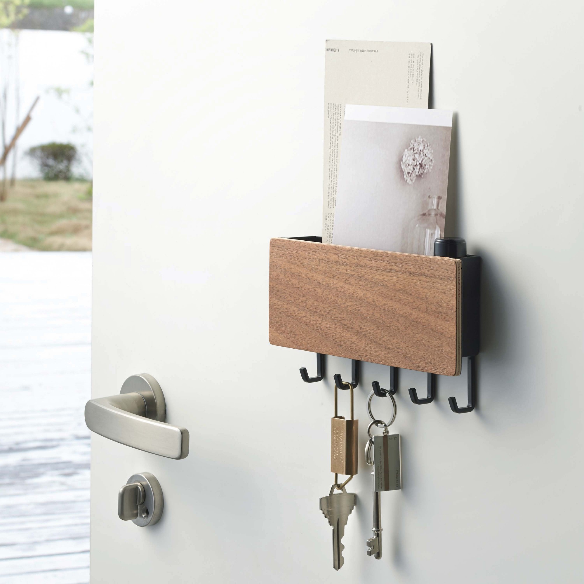 Yamazaki Home Magnetic Key Holder