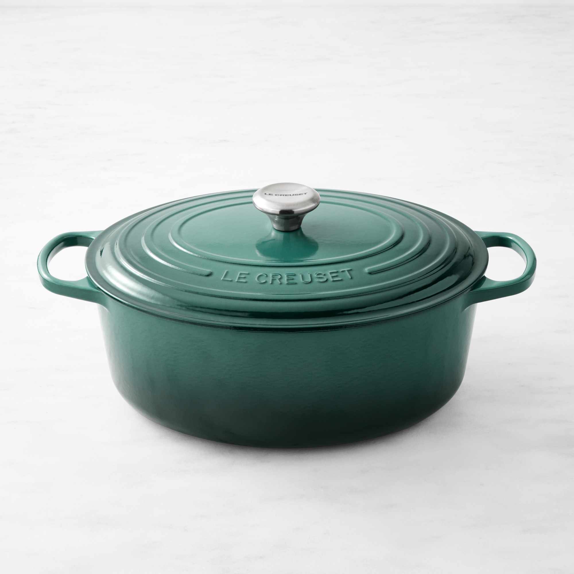 Le Creuset Signature Enameled Cast Iron Oval Dutch Oven
