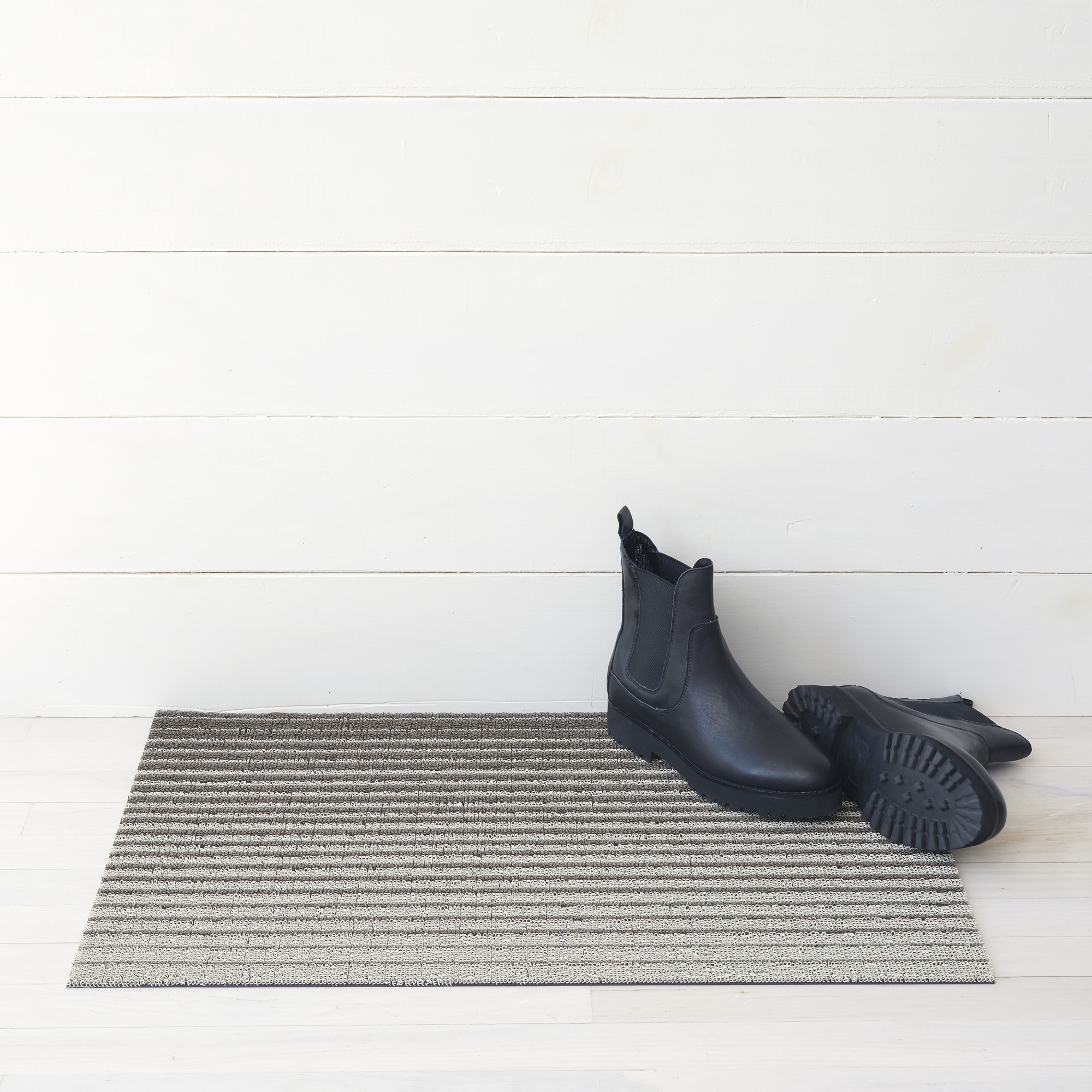 Chilewich Easy Care Fade Stripe Shag Utility Mat