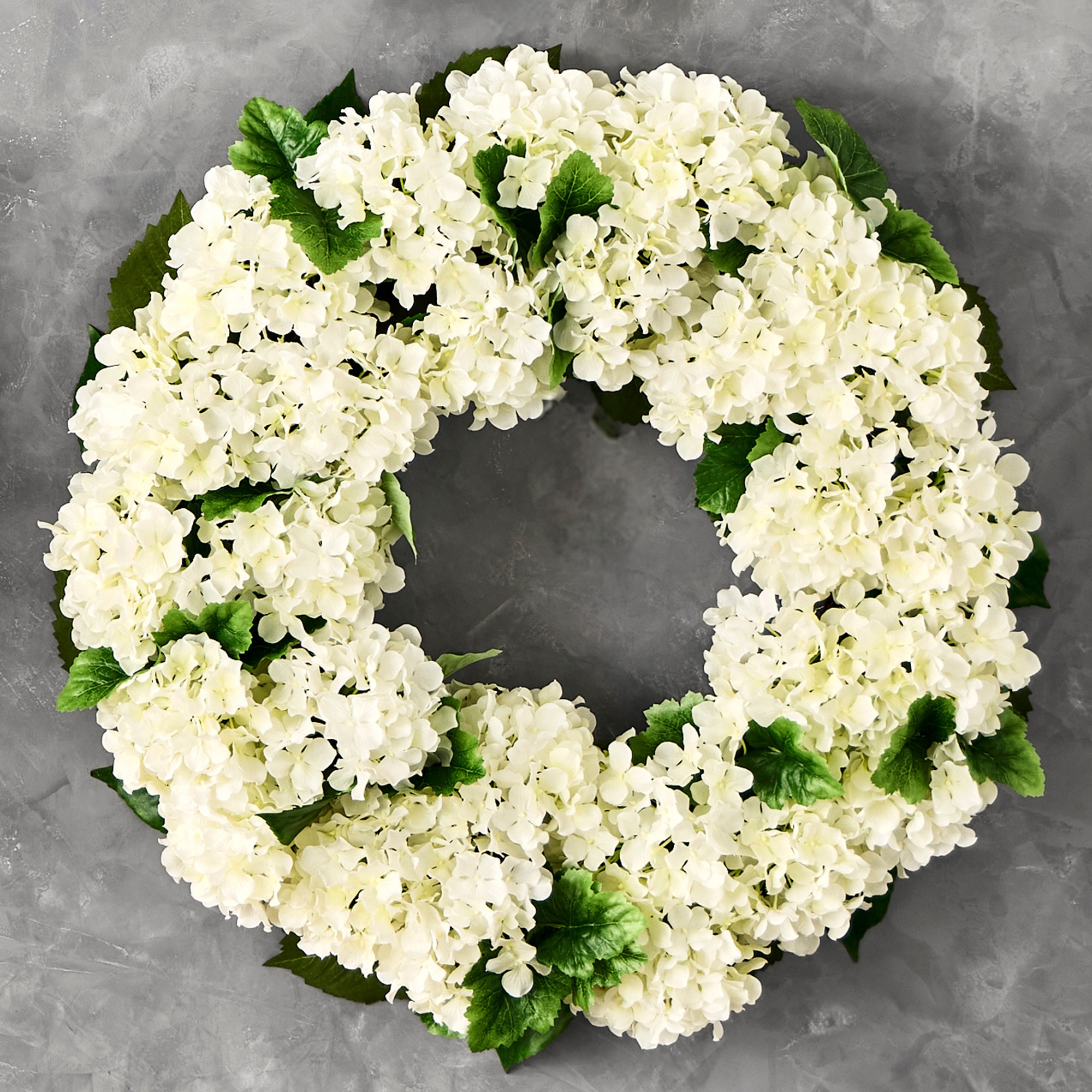 UV Protected Faux White Hydrangea Wreath, 27