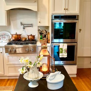 Apilco Porcelain Hare Casserole Dish