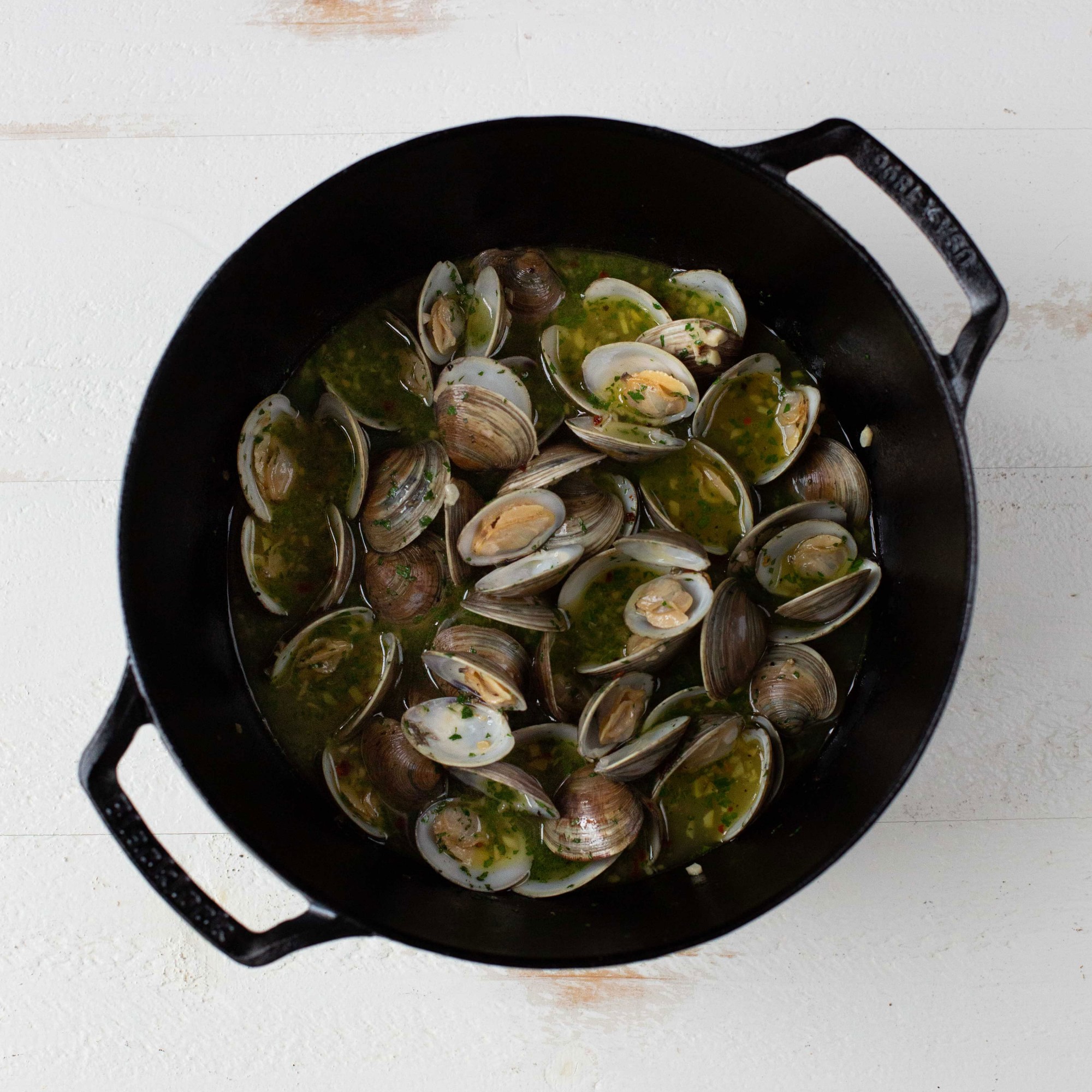 Lodge Blacklock Triple Seasoned Cast Iron 3-Piece Dutch Oven and Skillet Set