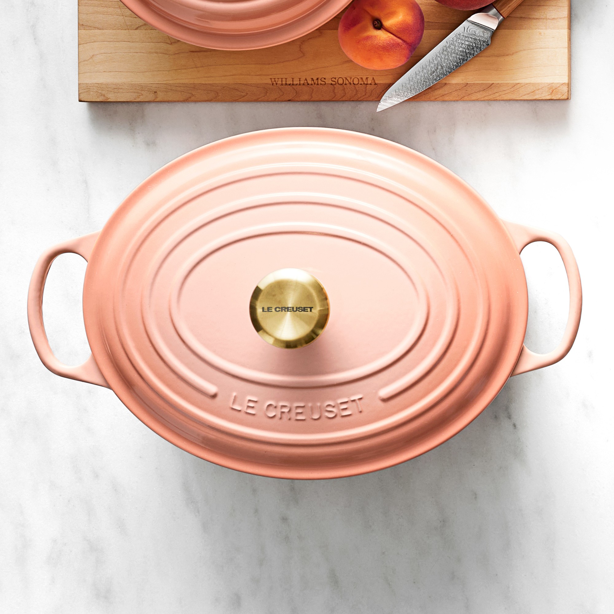 Le Creuset Signature Enameled Cast Iron Oval Dutch Oven