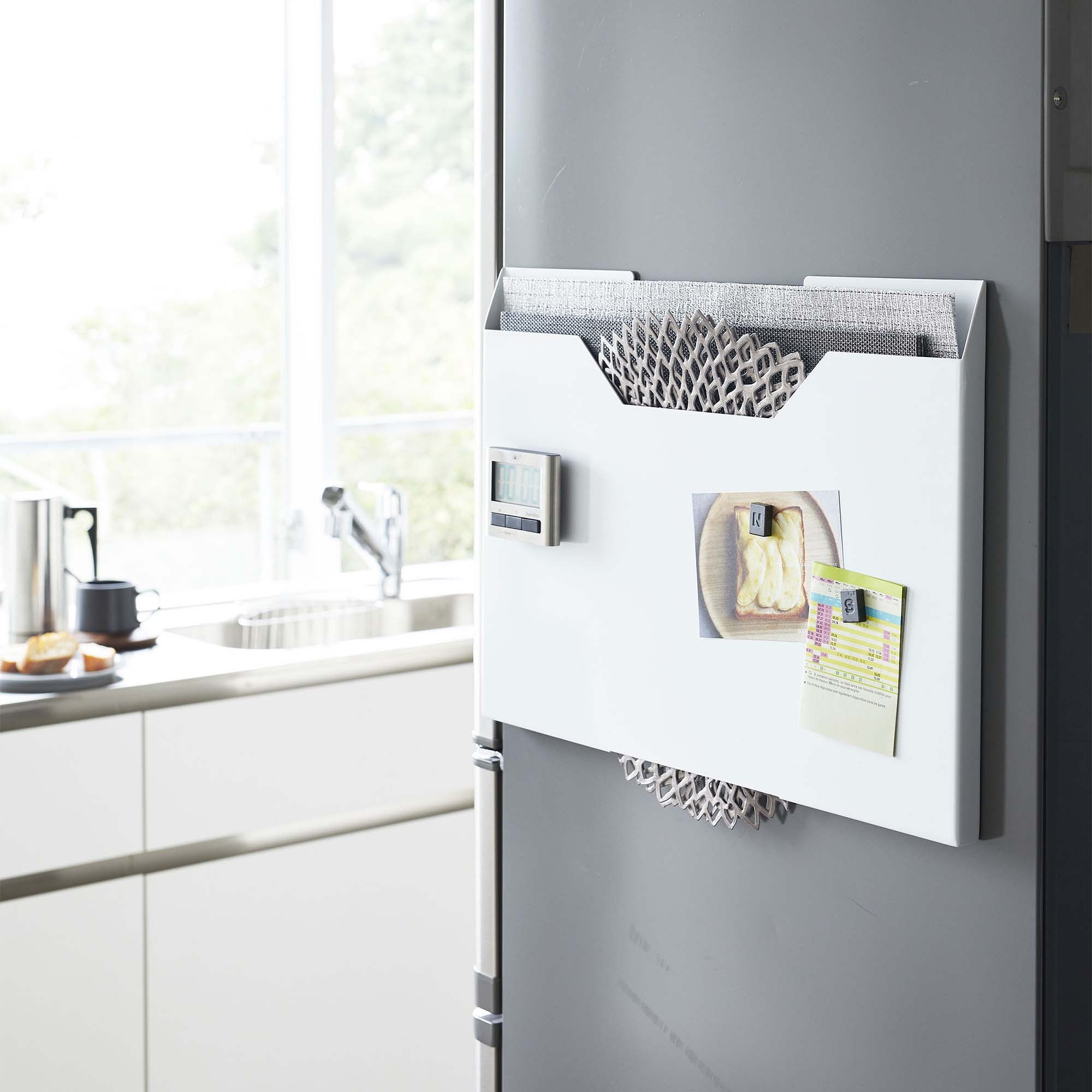 Yamazaki Home Tower Magnetic Placemat Organizer