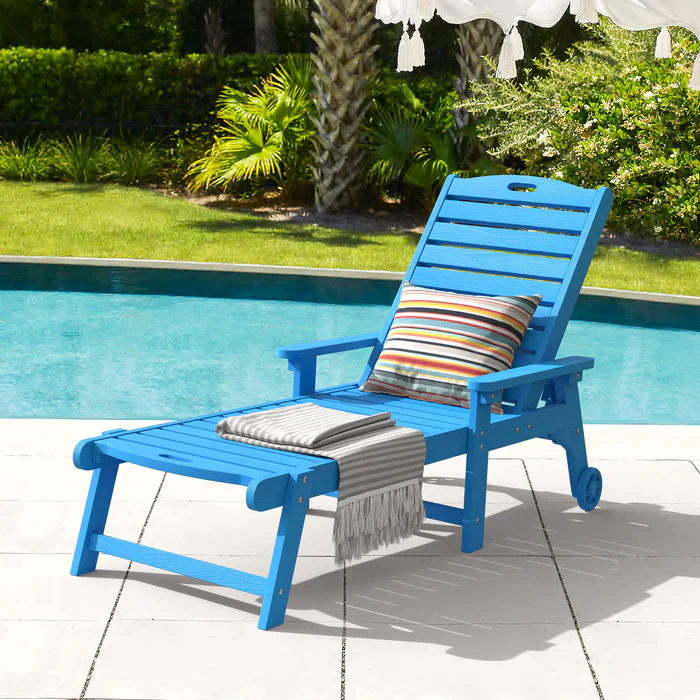 Outdoor Lounger