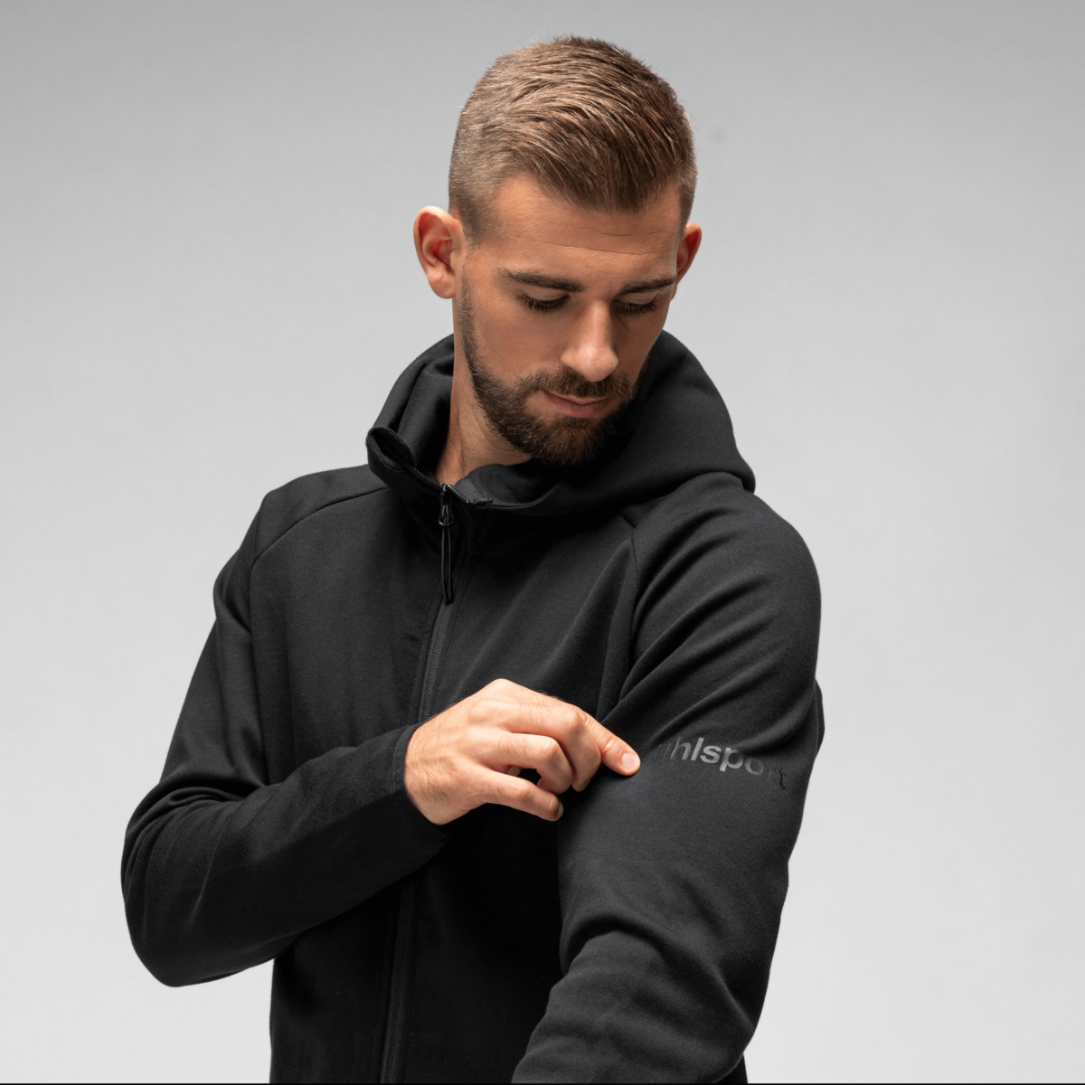 ID Hooded jacket