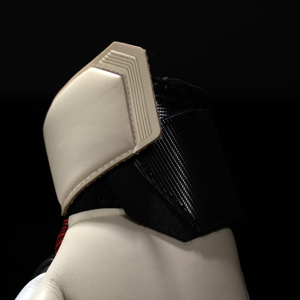 Powerline Absolutgrip Finger Surround