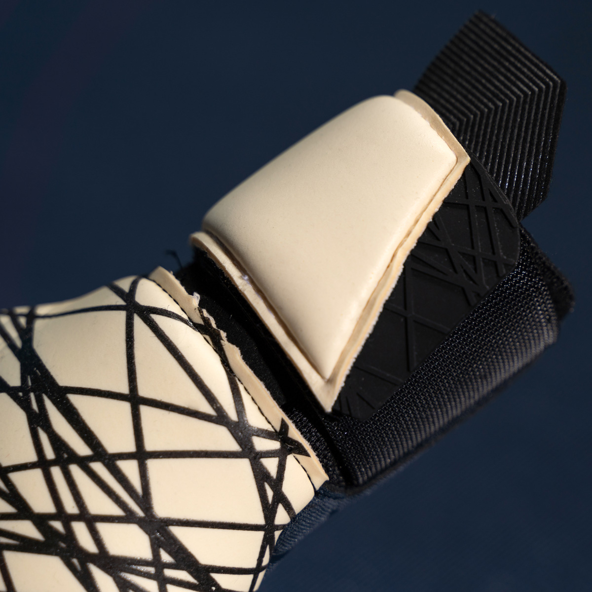 Prediction Ultragrip HN