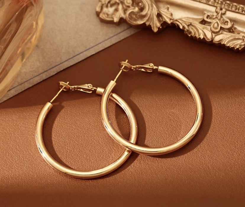 21374 Classic Korean version large ear ring, high-end commuting round earrings, fashionable mirror plain ring, face-enhancing small earrings