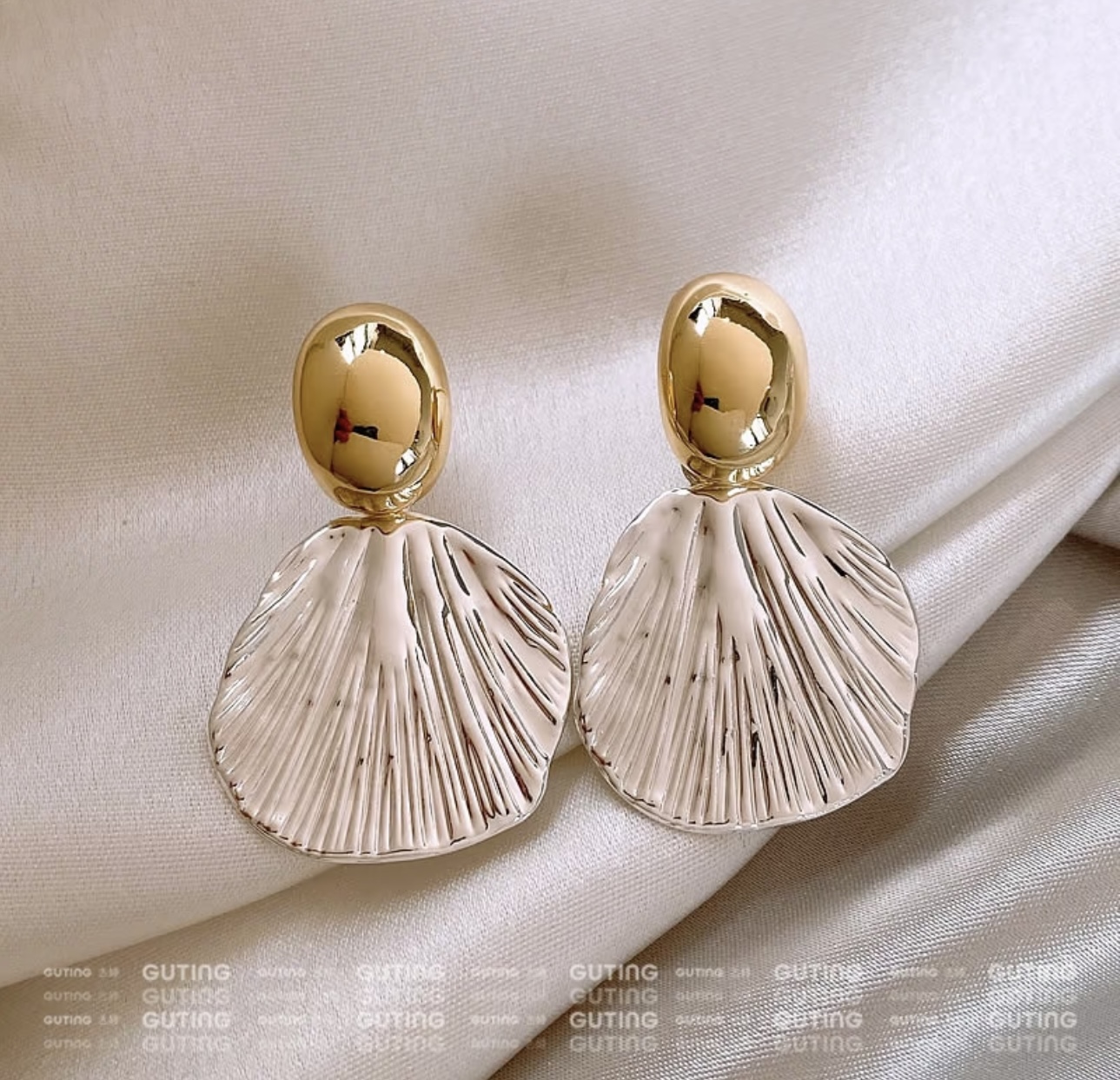 Personalized texture, niche and high-end geometric earrings, square face earrings, exaggerated and fashionable, face-slimming jewelry