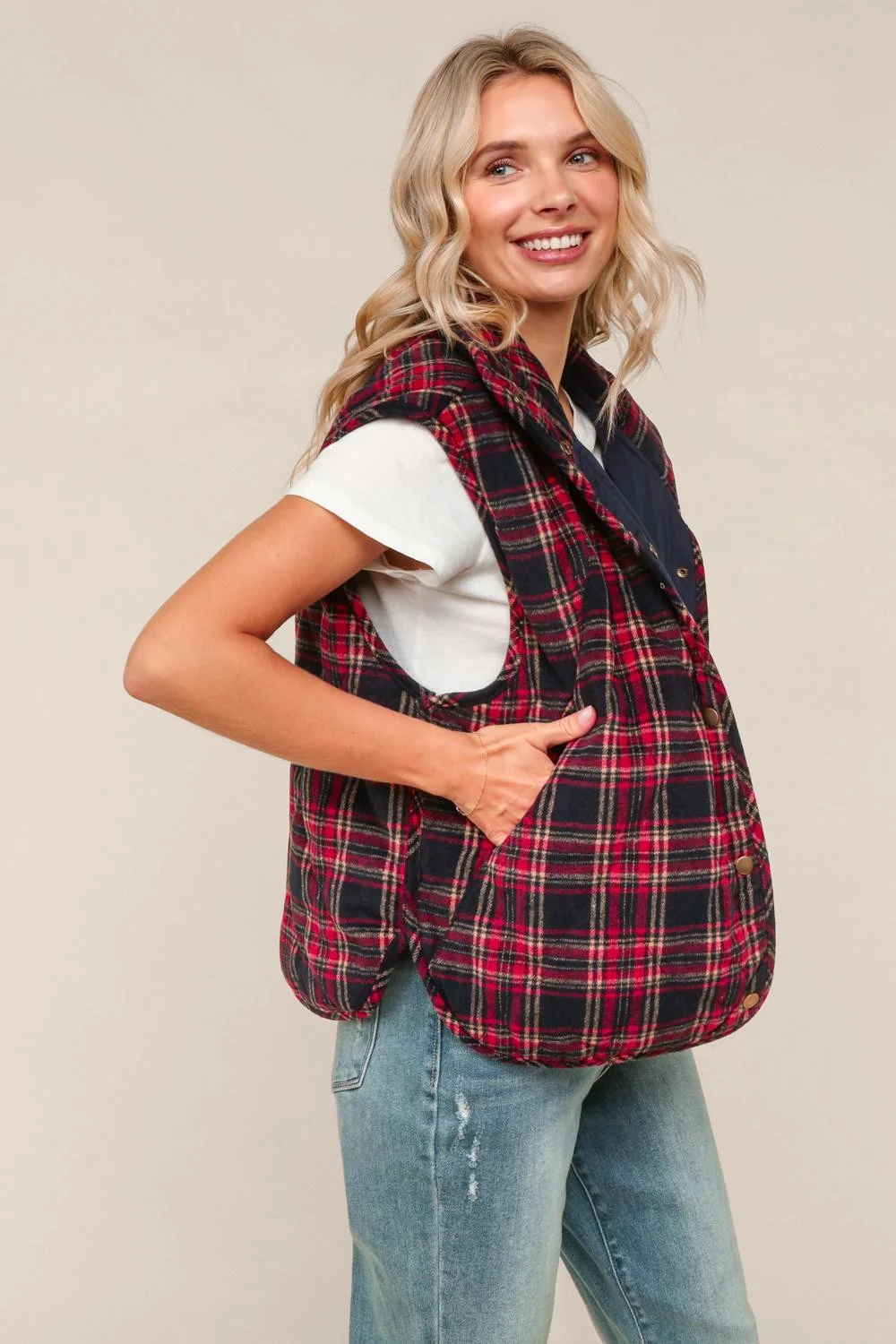 PLUS SNAP BUTTON DOWN PLAID QUILTED VEST JACKET