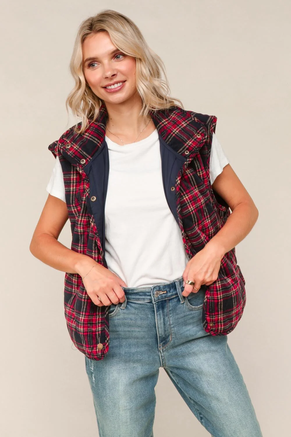 PLUS SNAP BUTTON DOWN PLAID QUILTED VEST JACKET