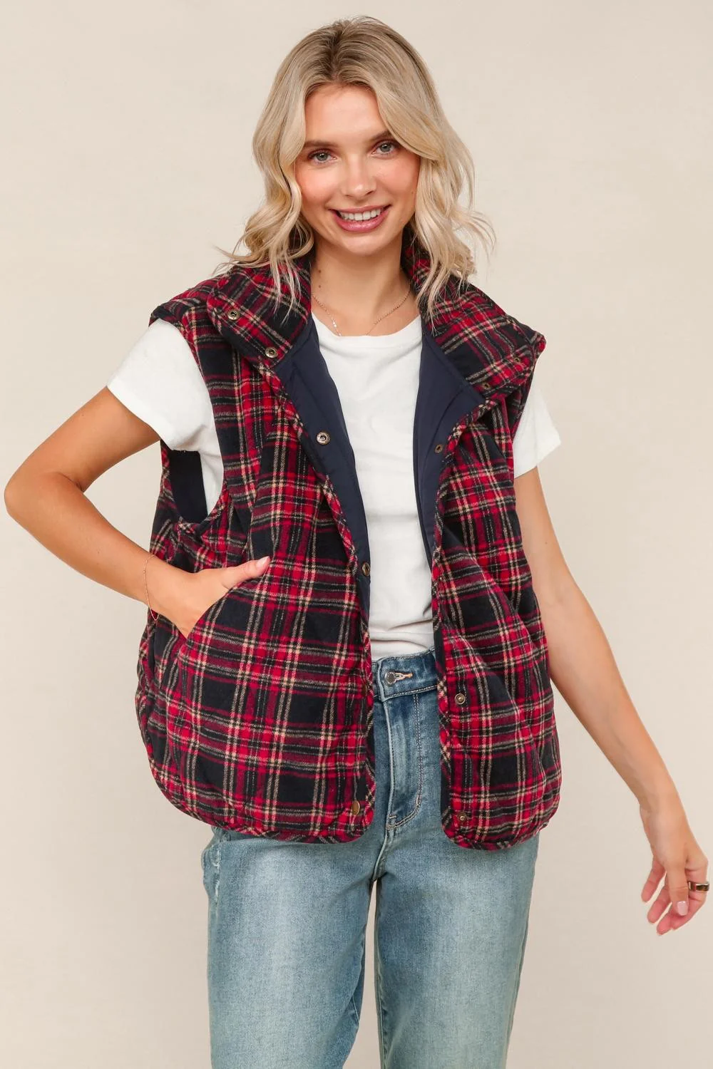 PLUS SNAP BUTTON DOWN PLAID QUILTED VEST JACKET