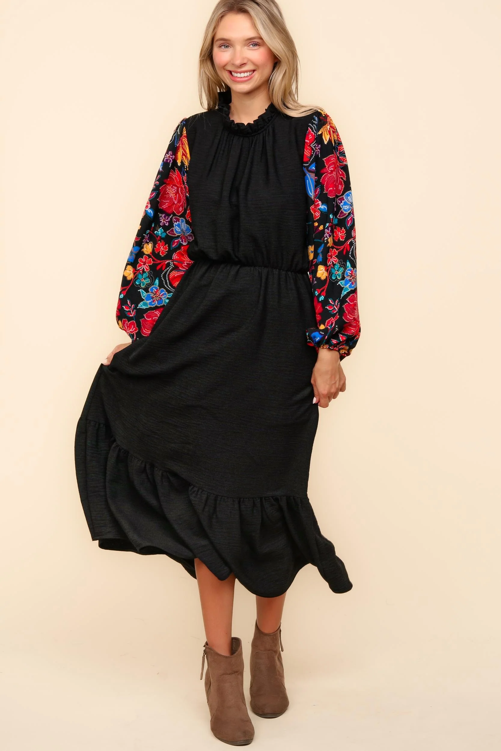 FLORAL SEQUINS PRINT LONG SLEEVE MAXI DRESS