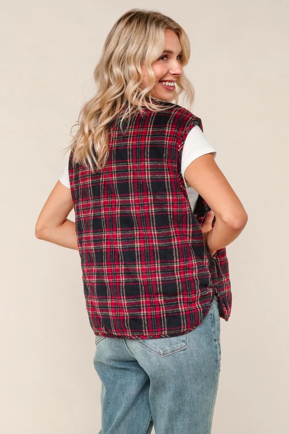 PLUS SNAP BUTTON DOWN PLAID QUILTED VEST JACKET