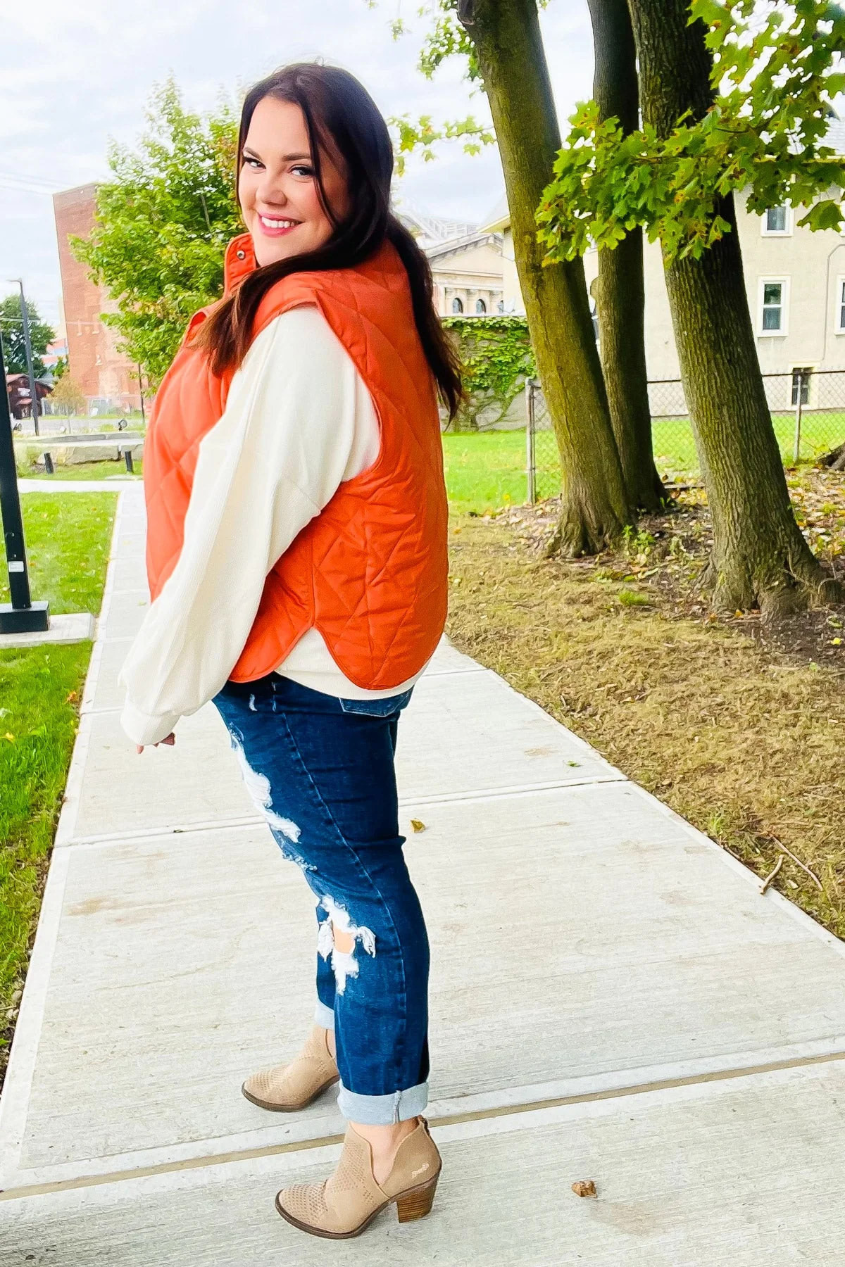 Weekend Ready Rust High Neck Snap Button Quilted Puffer Vest (Open Pack)