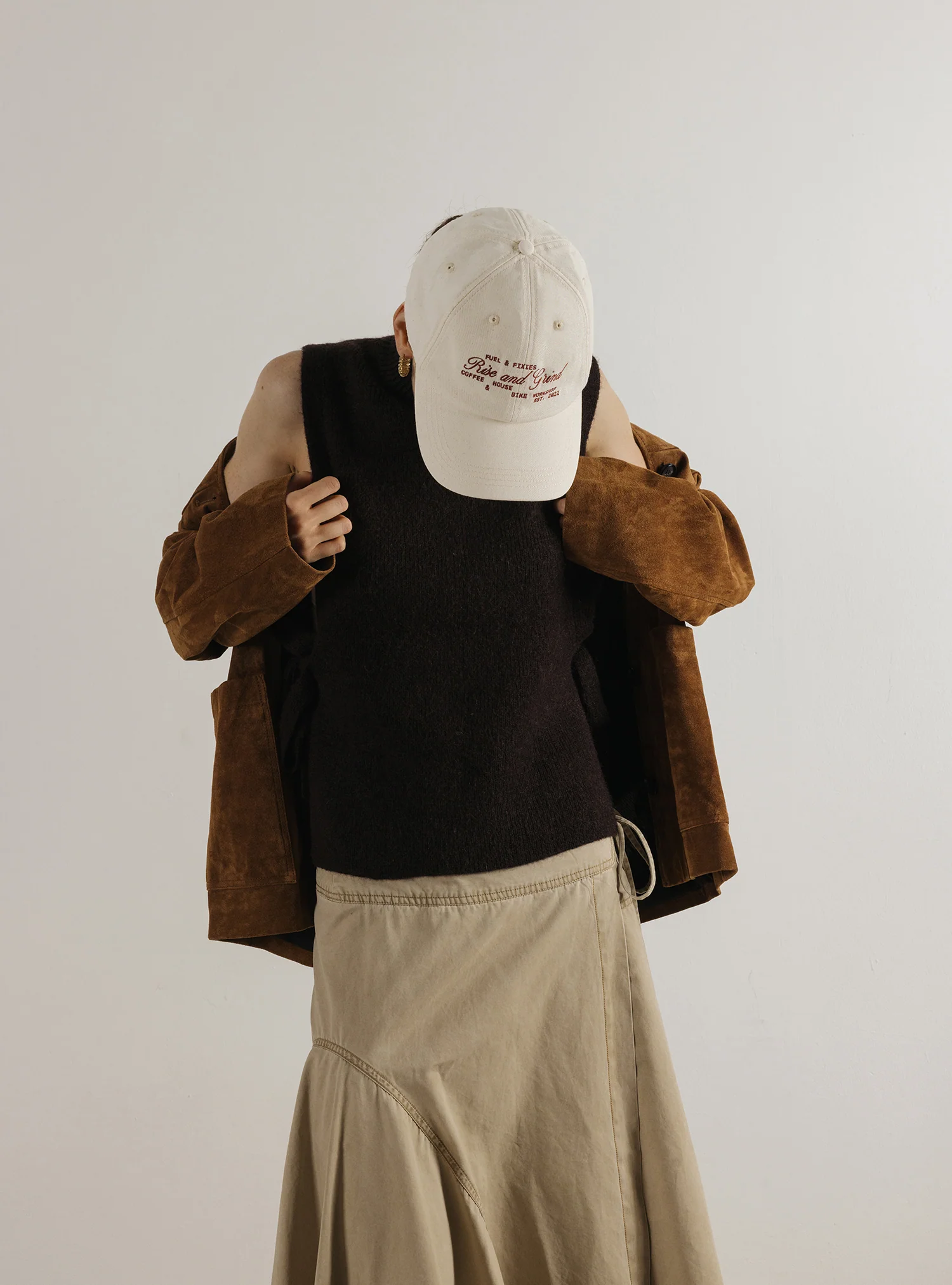 Classic Cap (Rise And Grind Coffee House Grain)