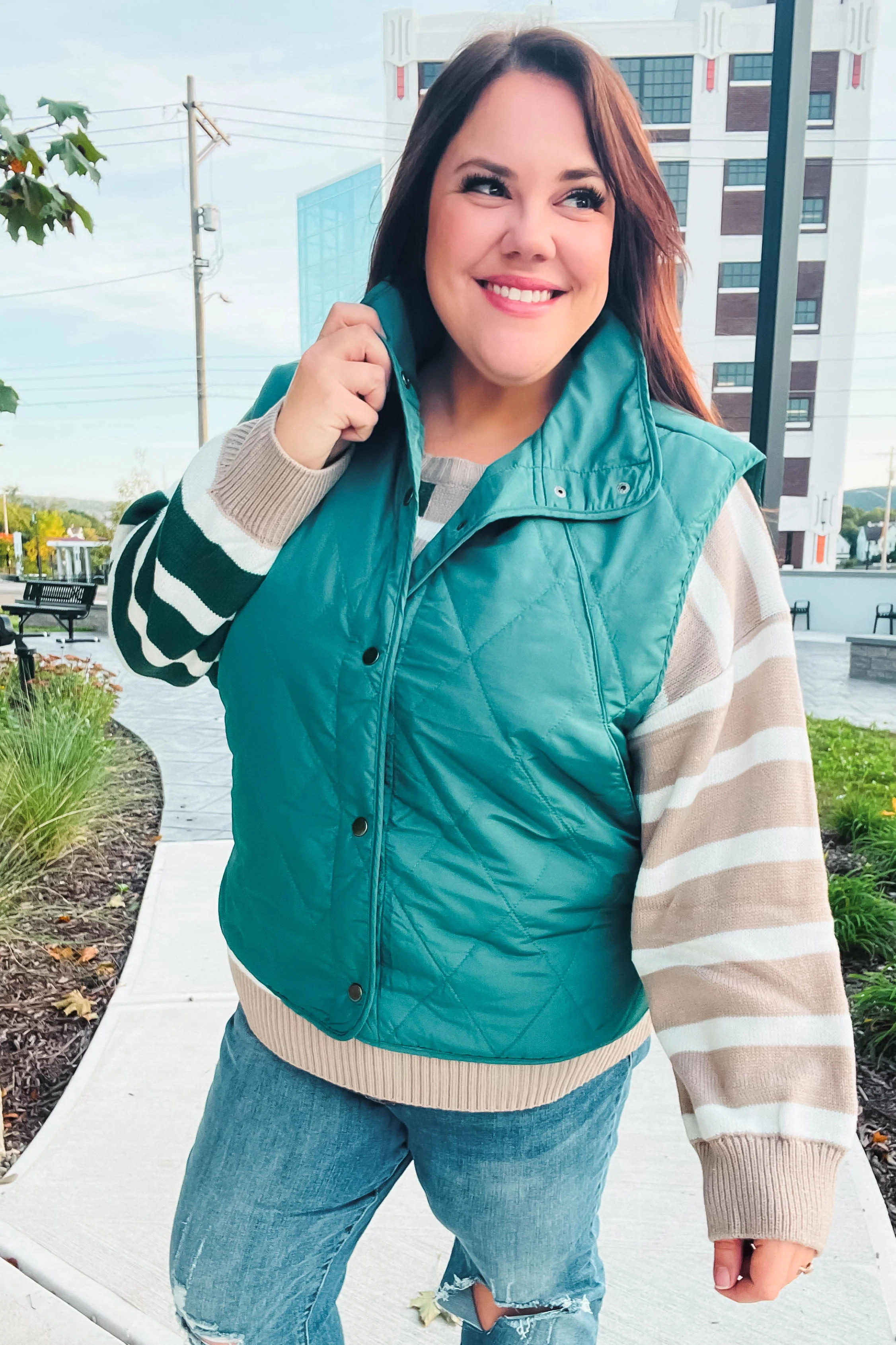 Weekend Ready Hunter Green Snap Button Quilted Puffer Vest (Open Pack)