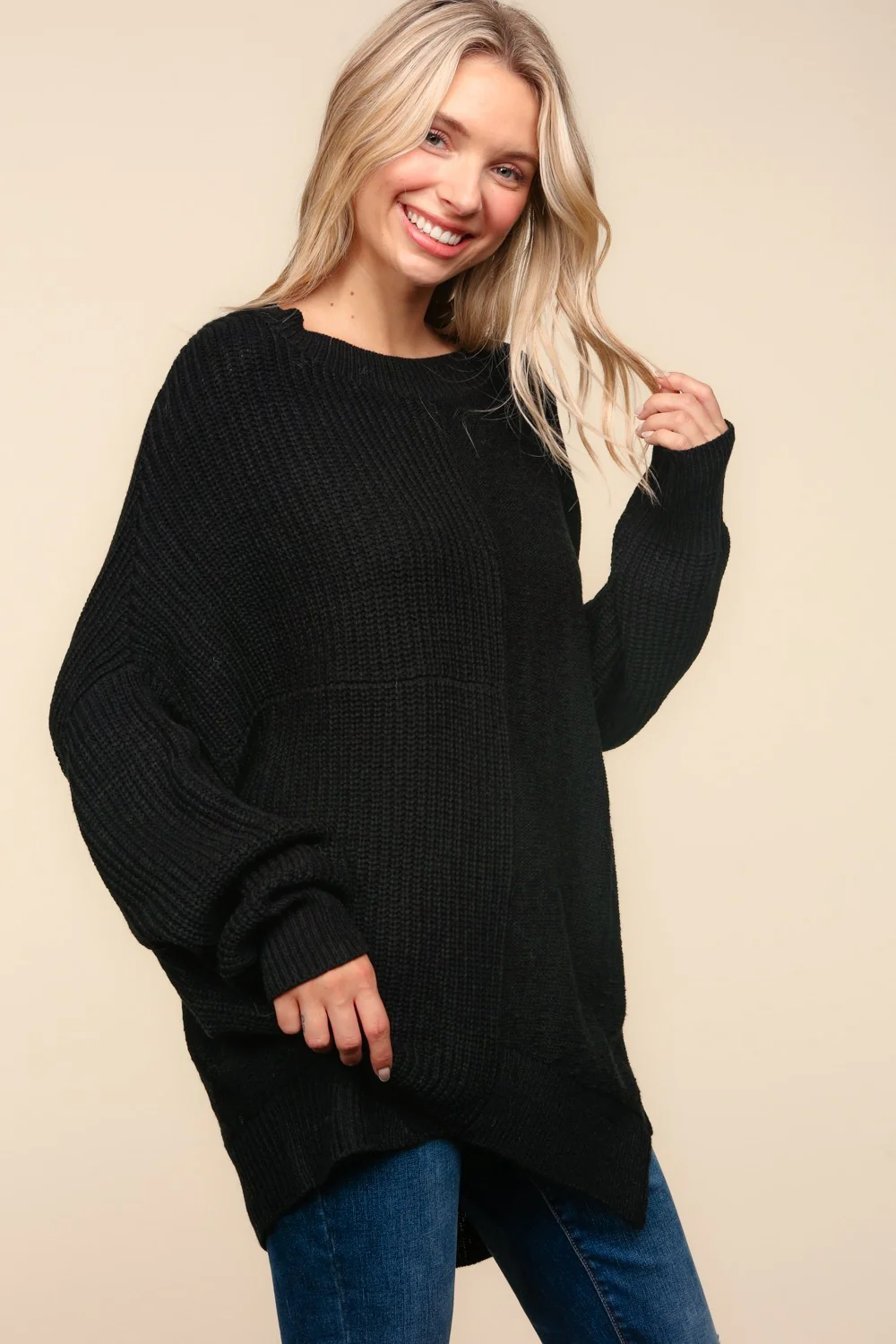 BLACK SOLID PATTERNED ASYMMETRIC SWEATER KNIT TOP