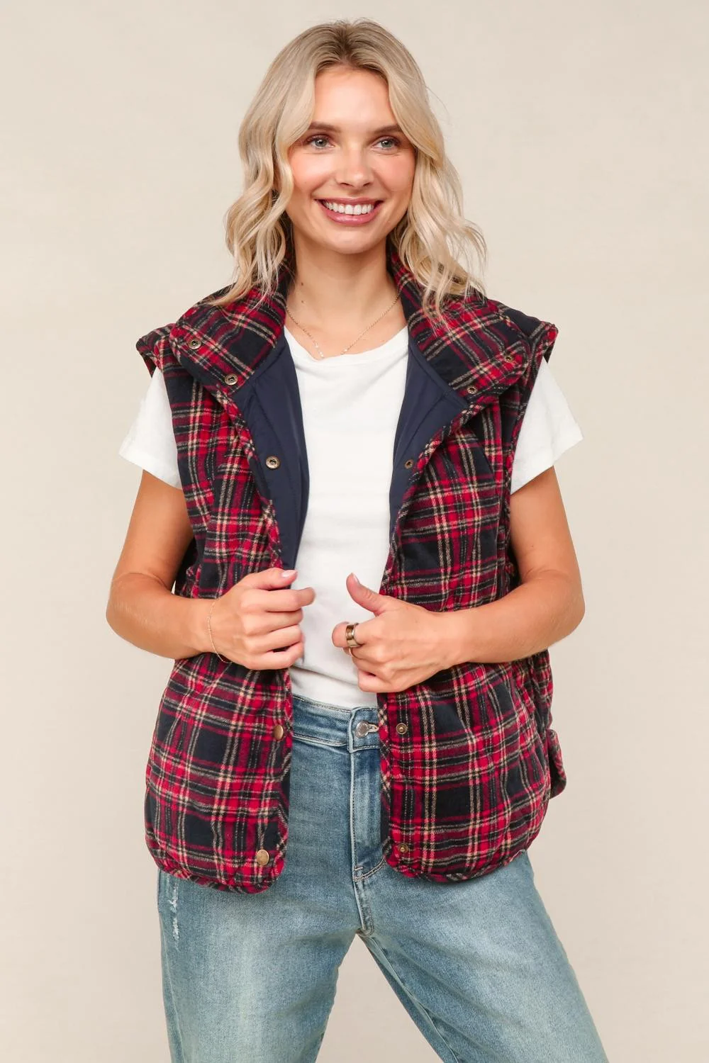 PLUS SNAP BUTTON DOWN PLAID QUILTED VEST JACKET