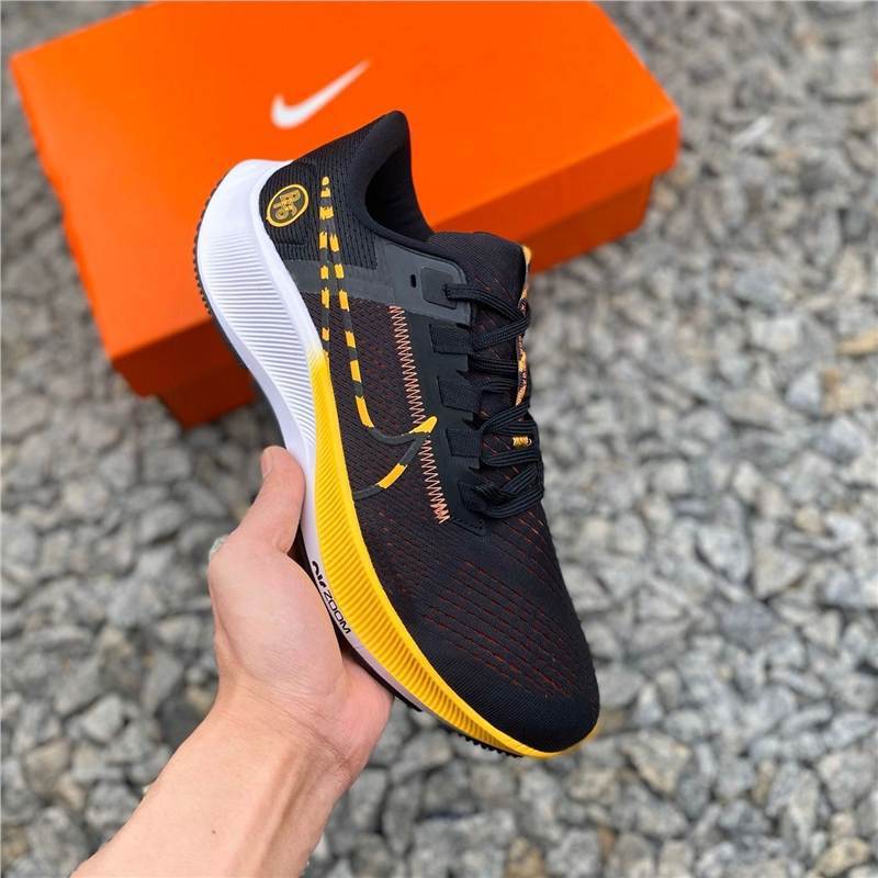 Nike Air Zoom Pegasus 38 – Versatile Everyday Sneakers