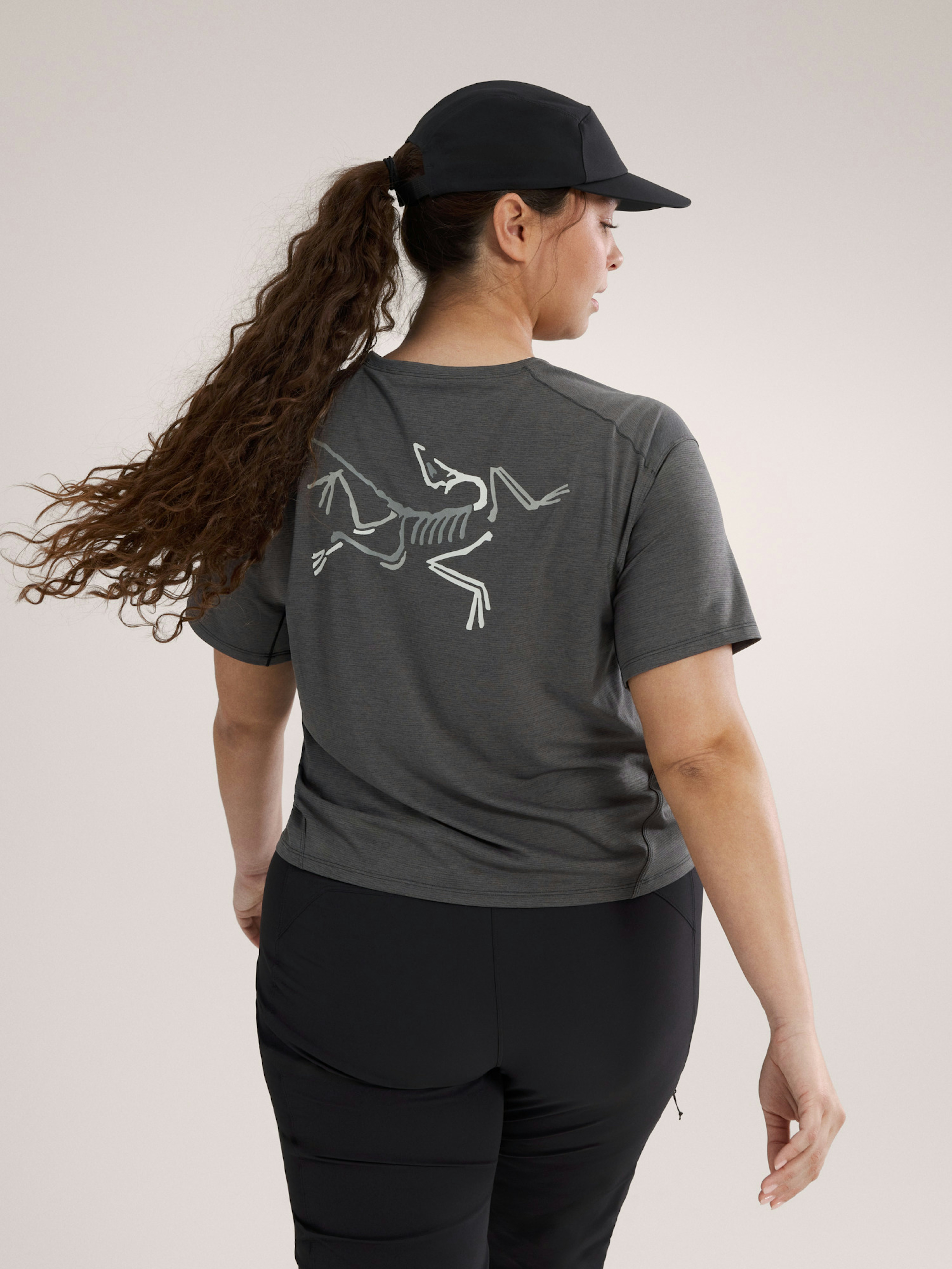 Taema Crop Logo T-Shirt Women's