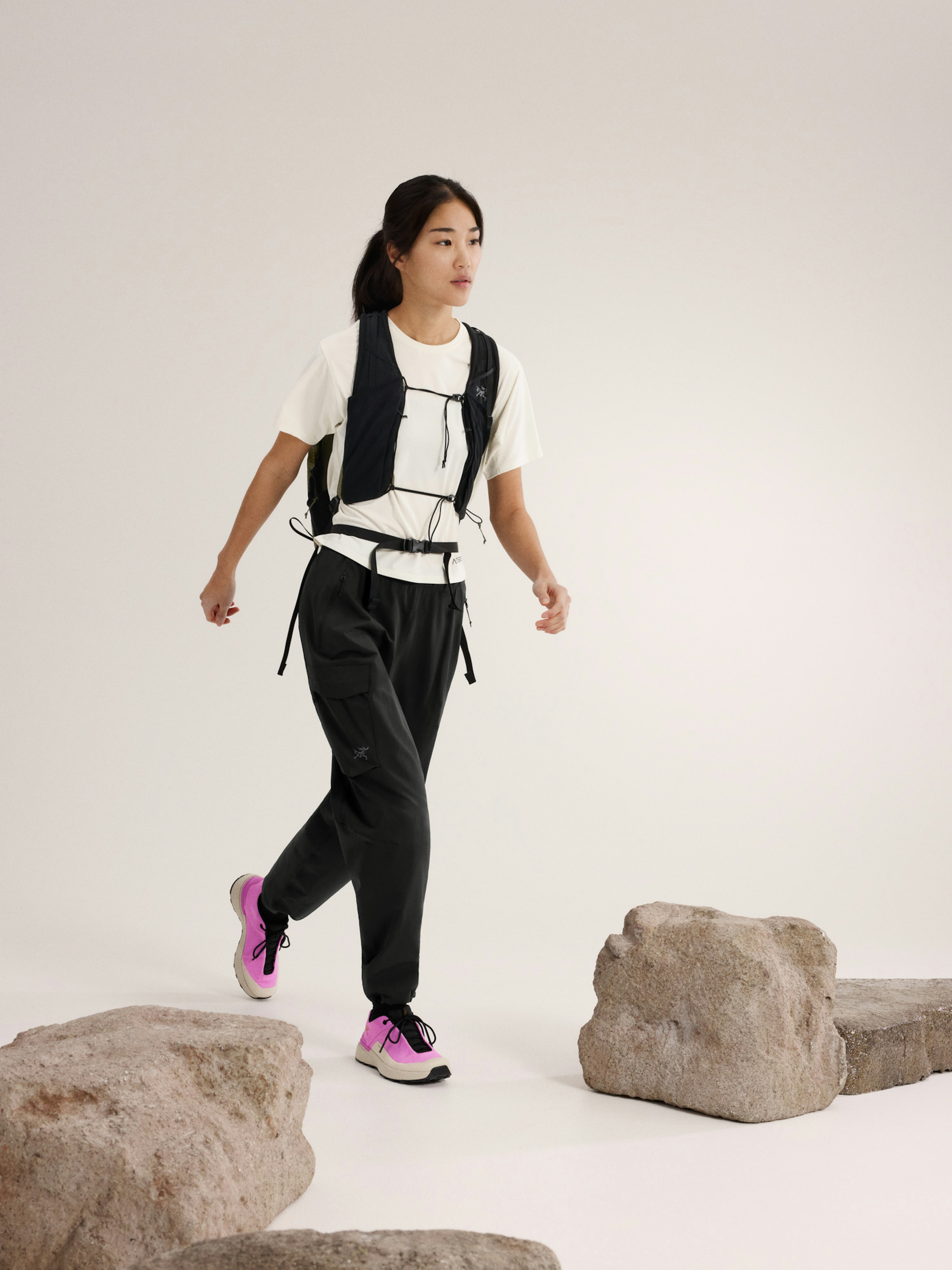 Taema Crop Logo T-Shirt Women's