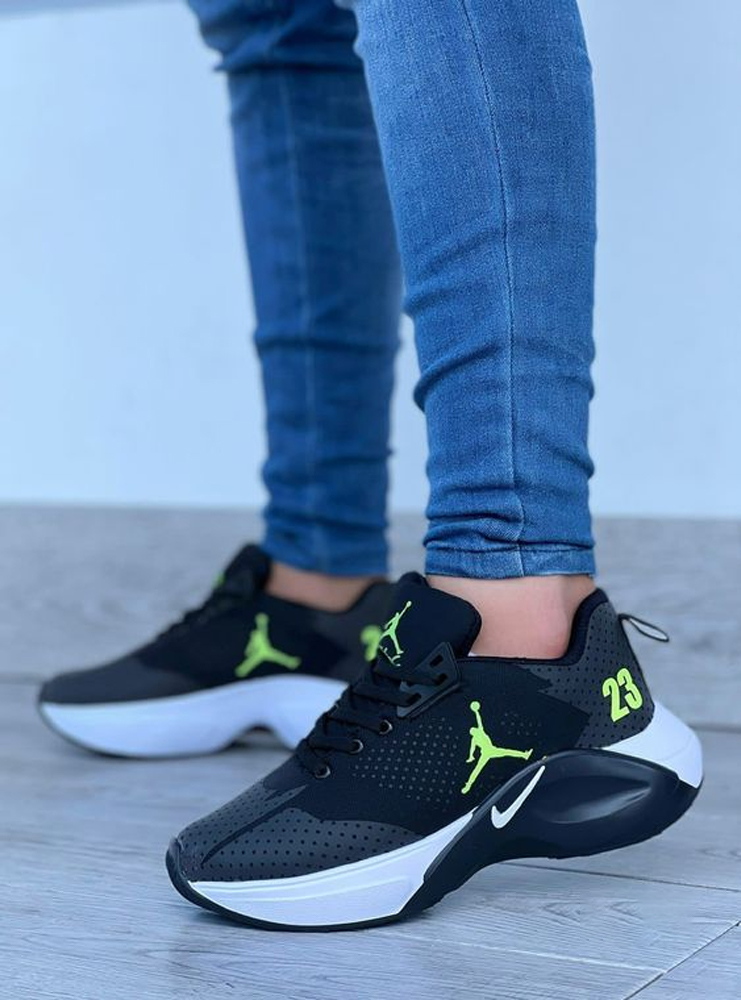 Casual height-increasing sports shoes (unisex)