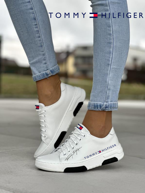 Comfortable soft sole casual shoes