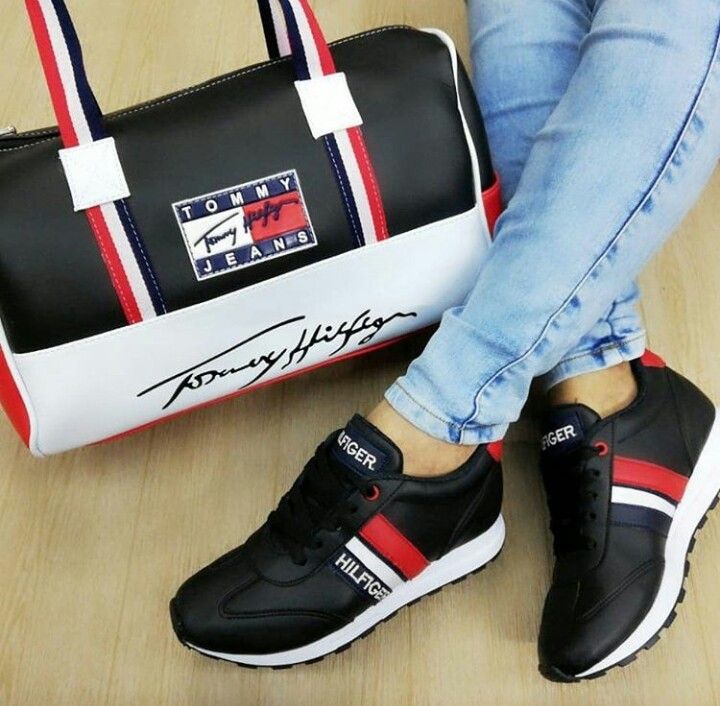 2025 new women’s sneakers / free handbag