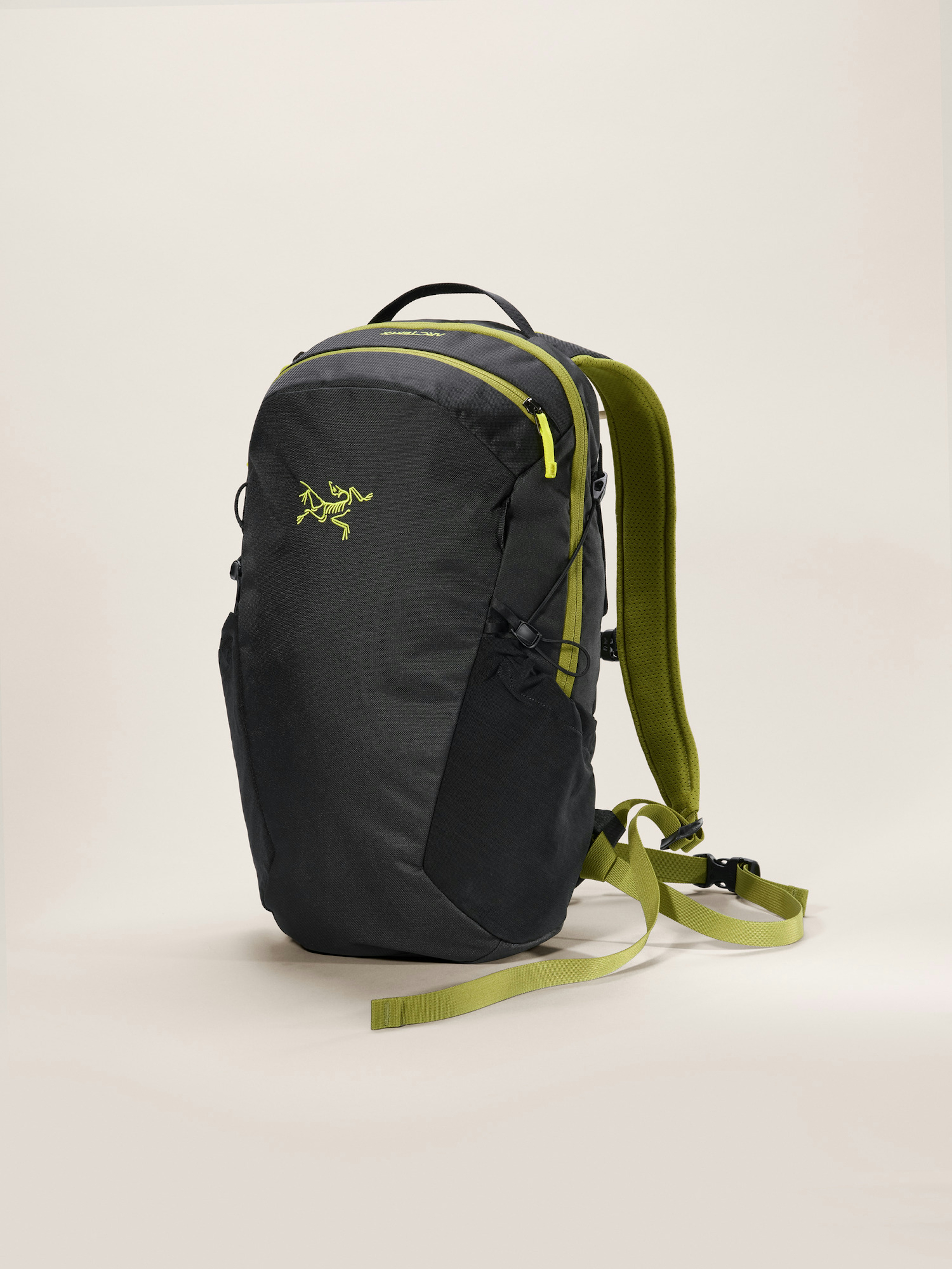 Mantis 16 Backpack
