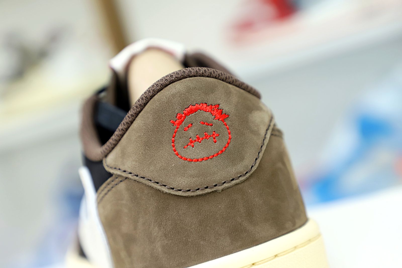 Unisex  Low OG Sneakers