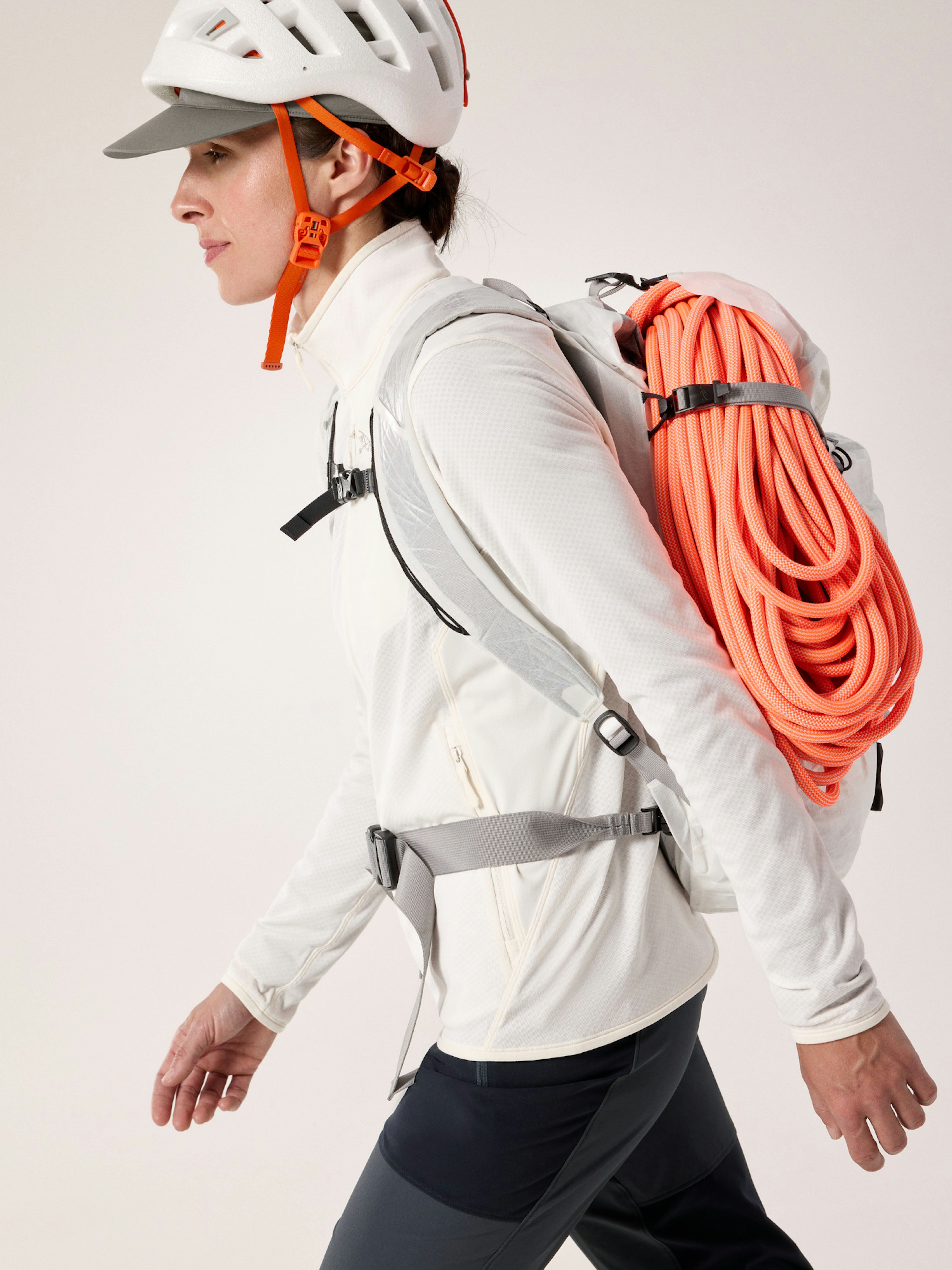 Delta Jacket Women's