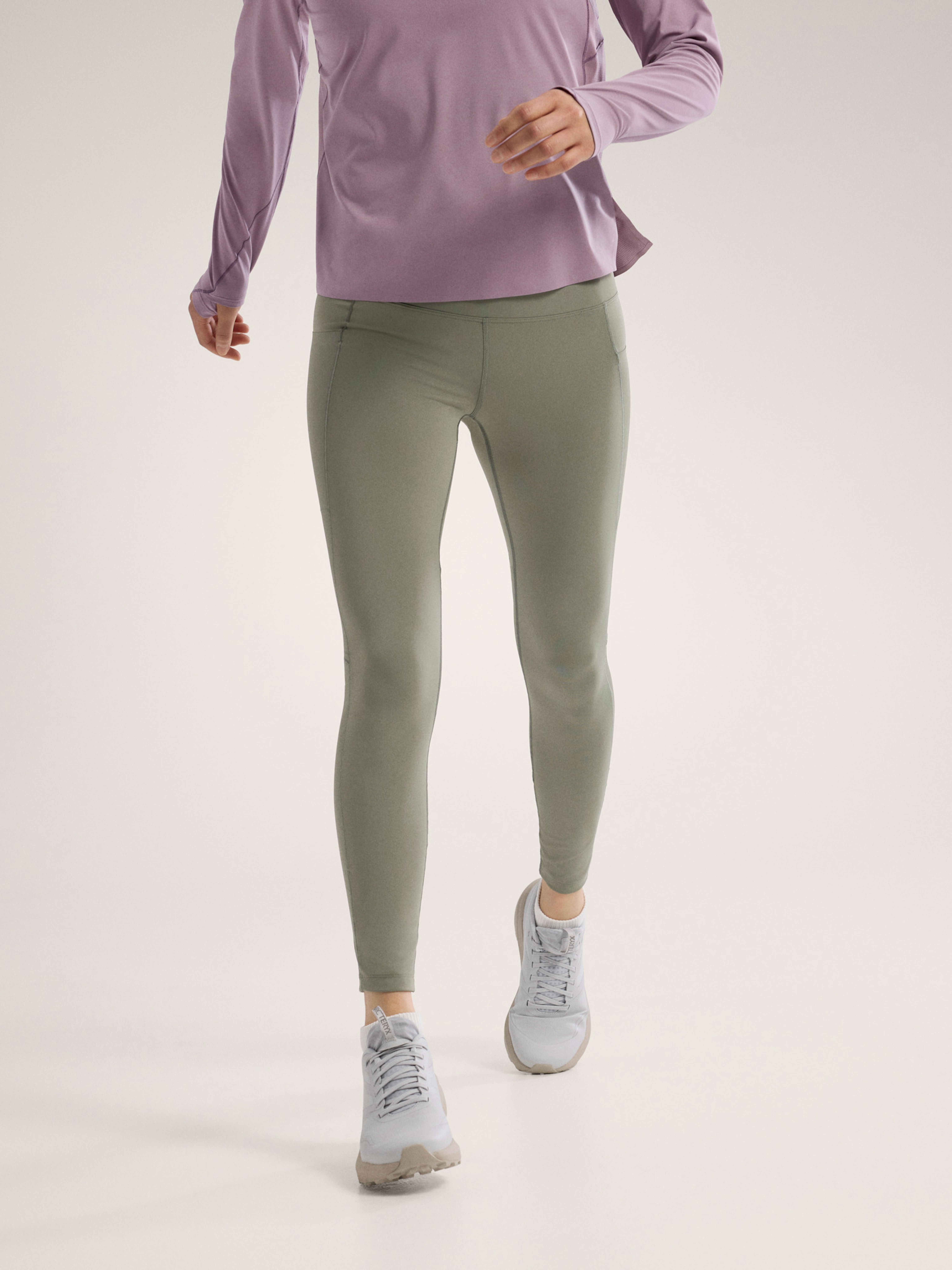 Essent High-Rise Utility Legging 26