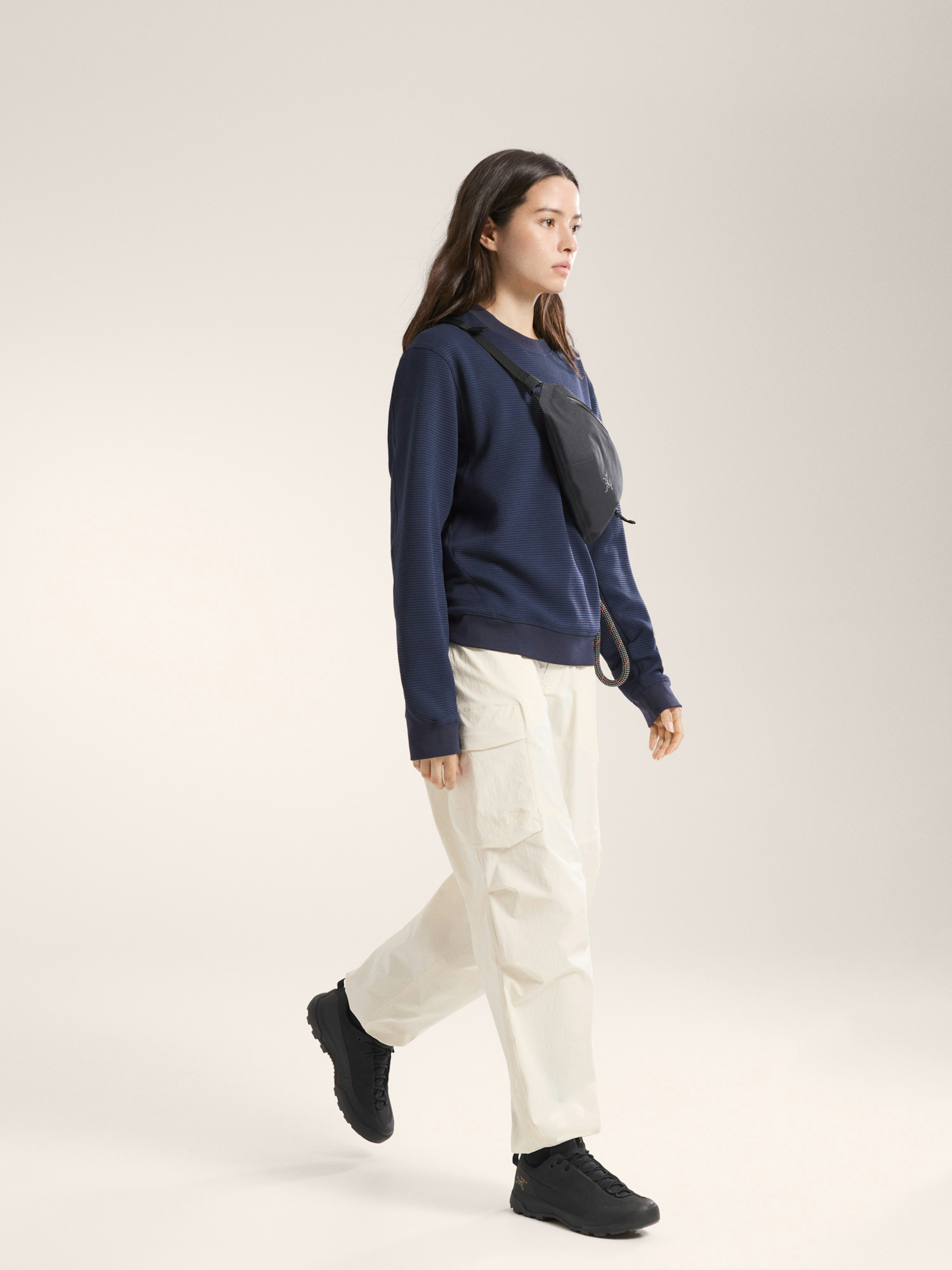 Olera Crew Neck Pullover Women's