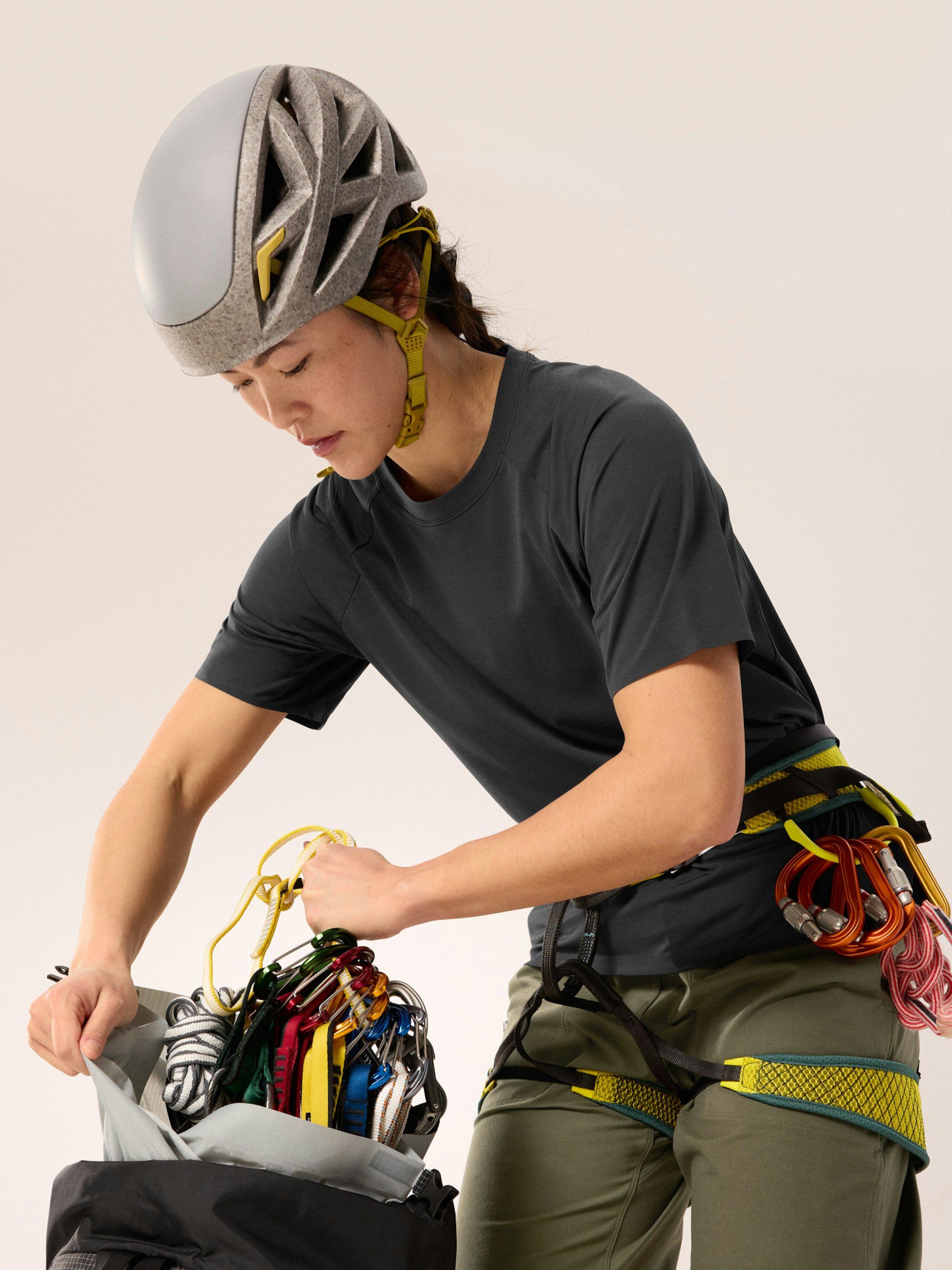 Taema Crew Neck Shirt LS Women's