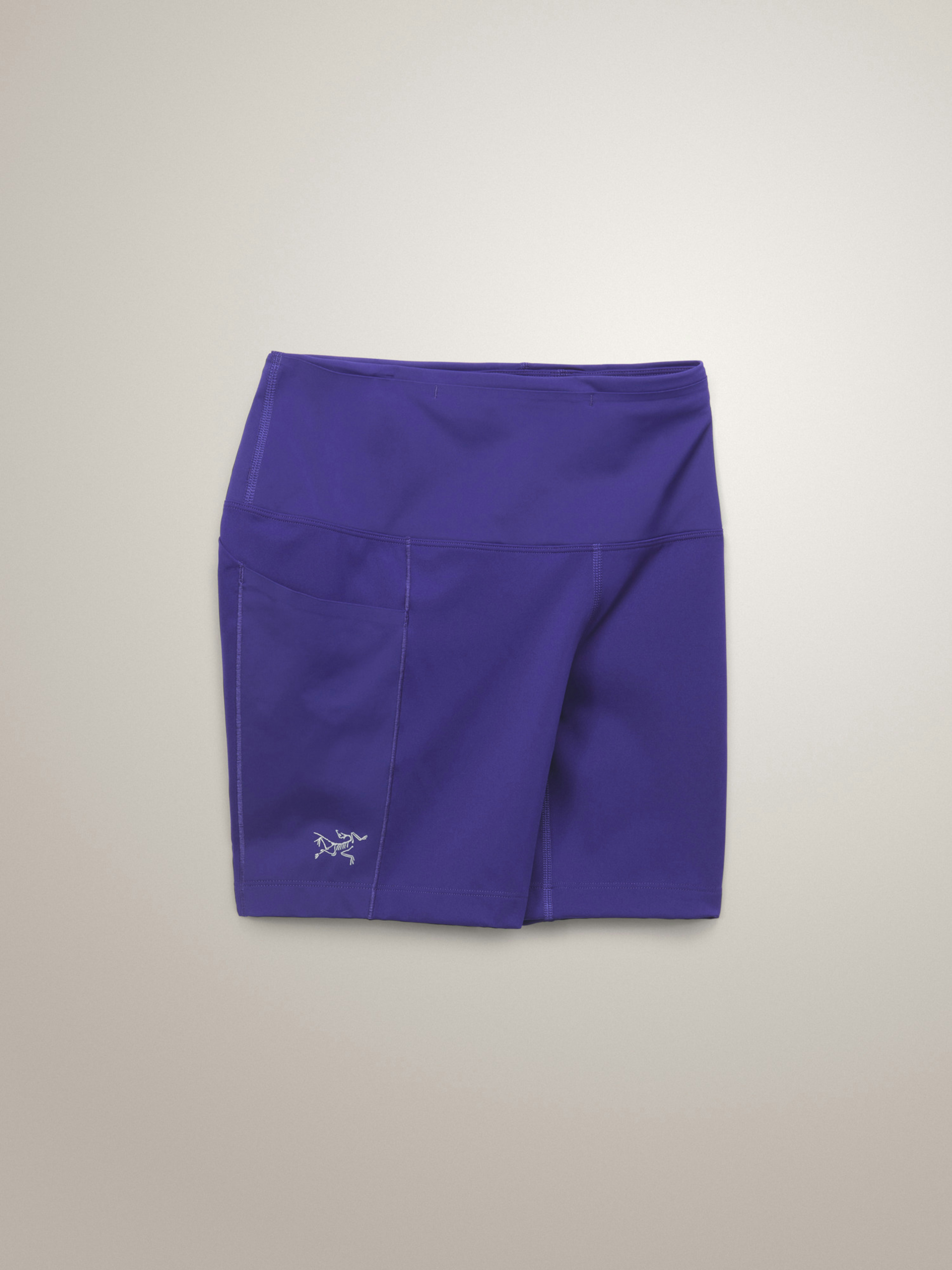 Essent High-Rise Utility Short 6