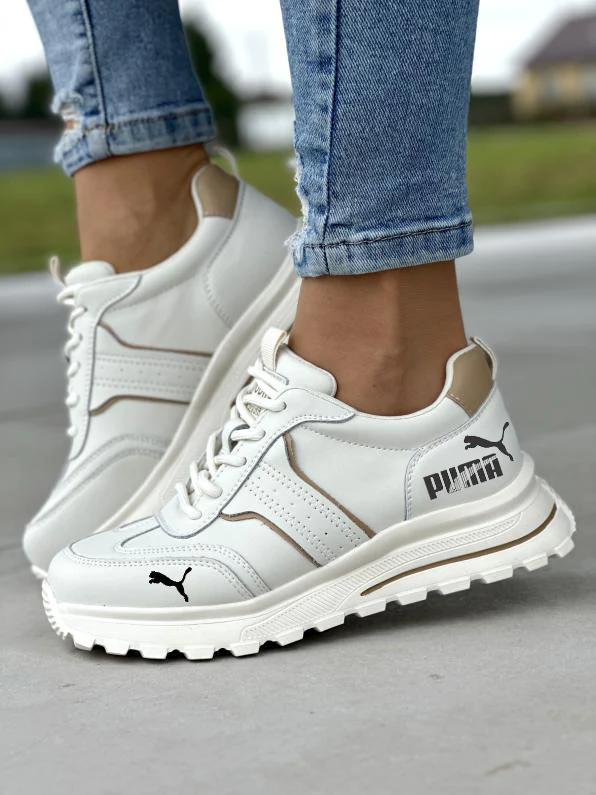 2025 fashionable and comfortable sports shoes with a soft sole for women