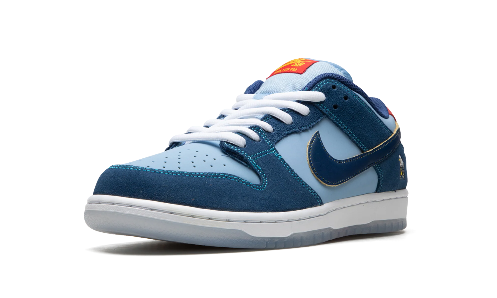 SB Dunk Low PRM 
