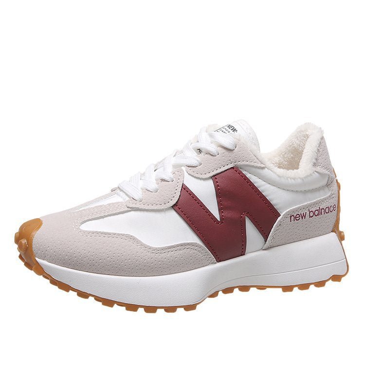 svestrane ženske tenisice s plaormom