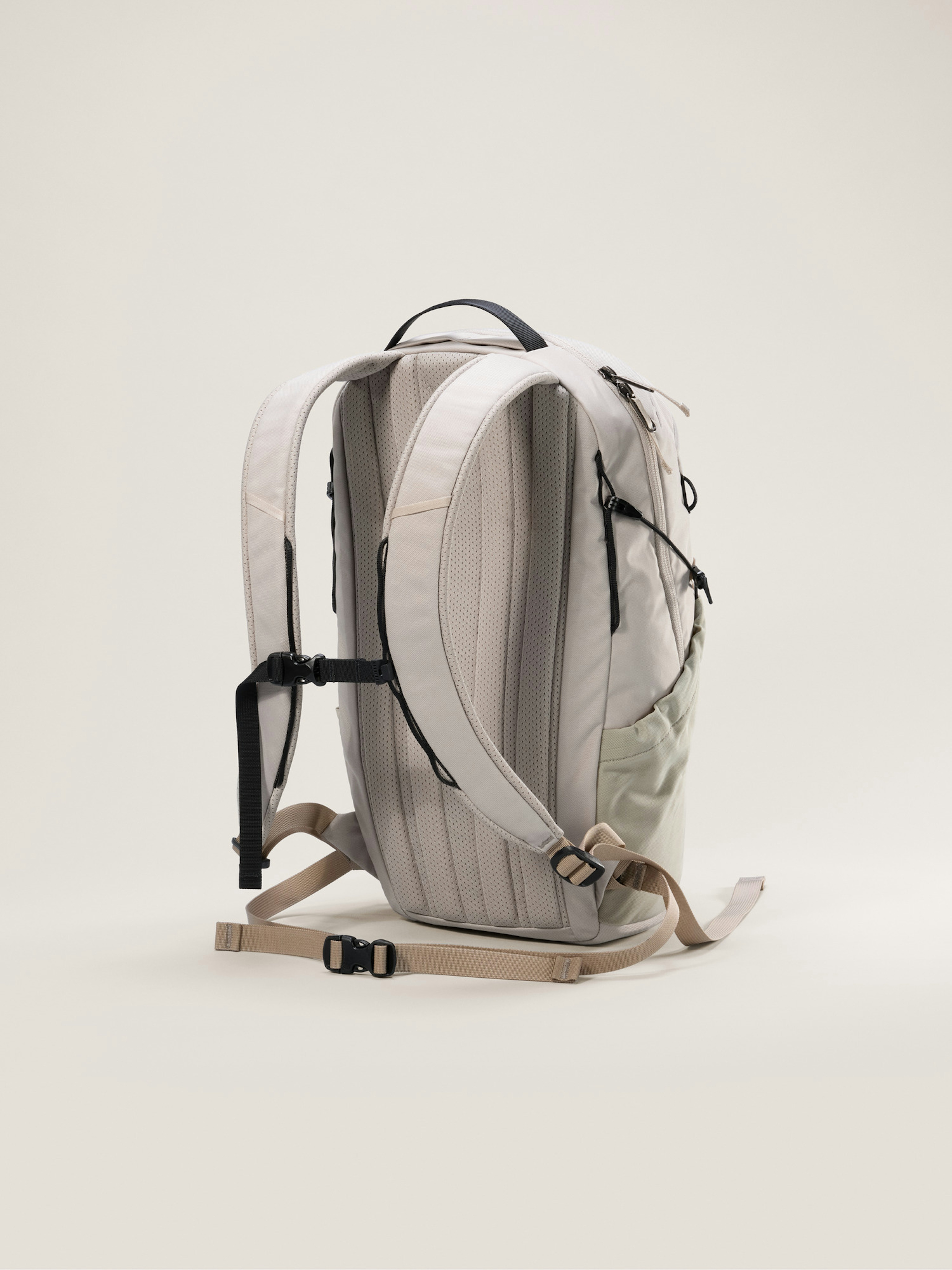 Mantis 16 Backpack