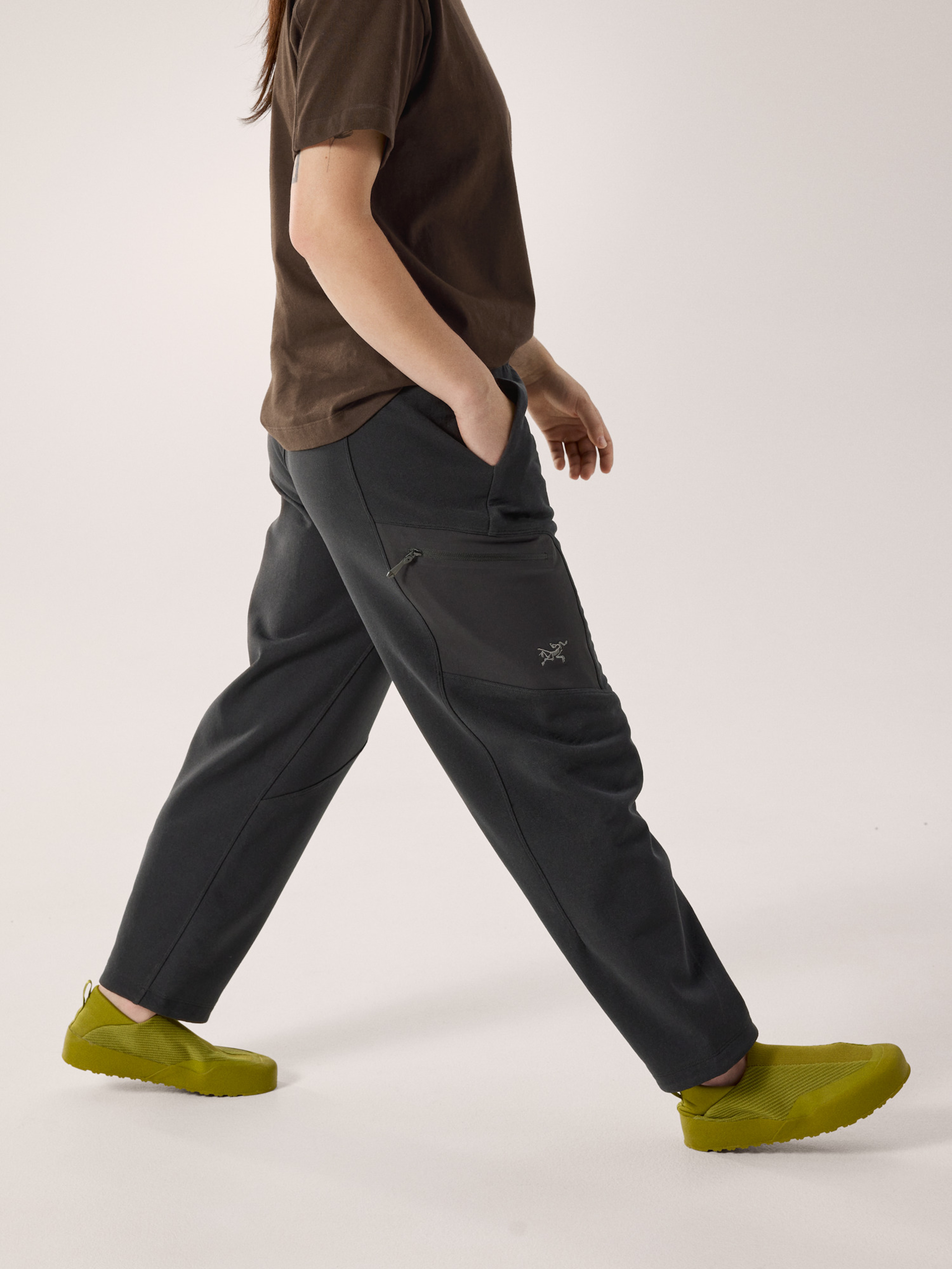 Aestas Jogger Women's