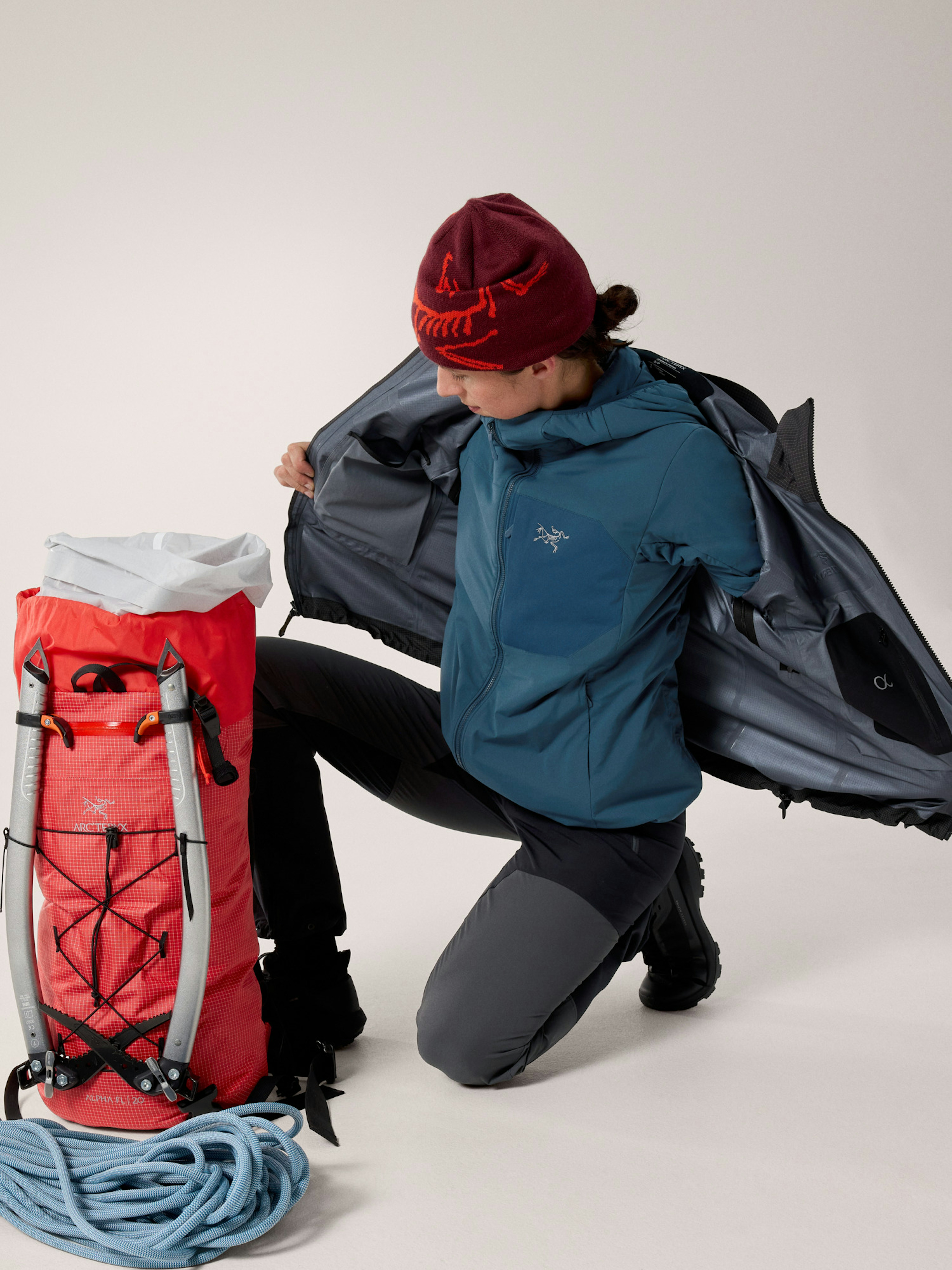 Proton Hoody Women's