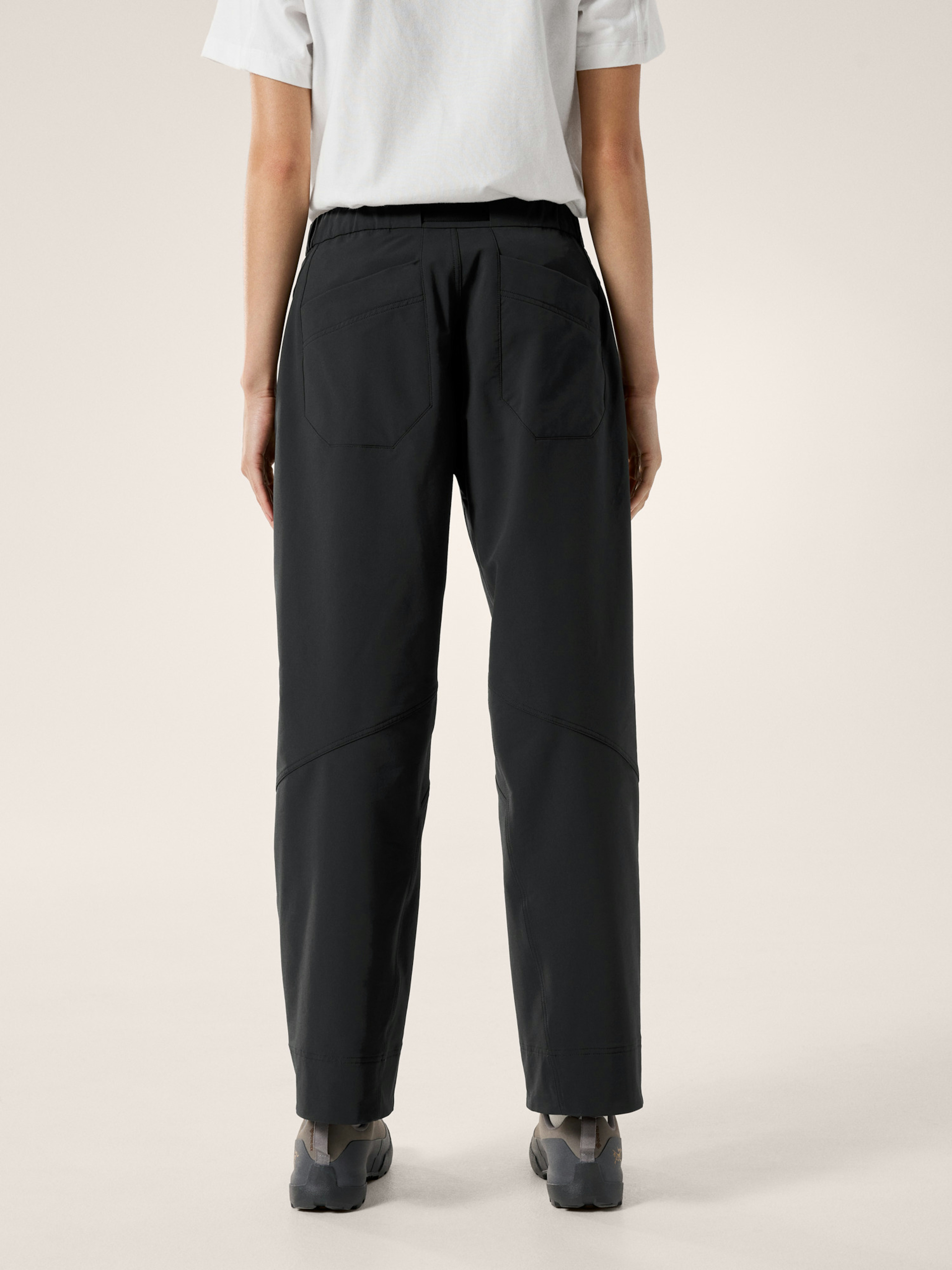 Nia Pant Women's